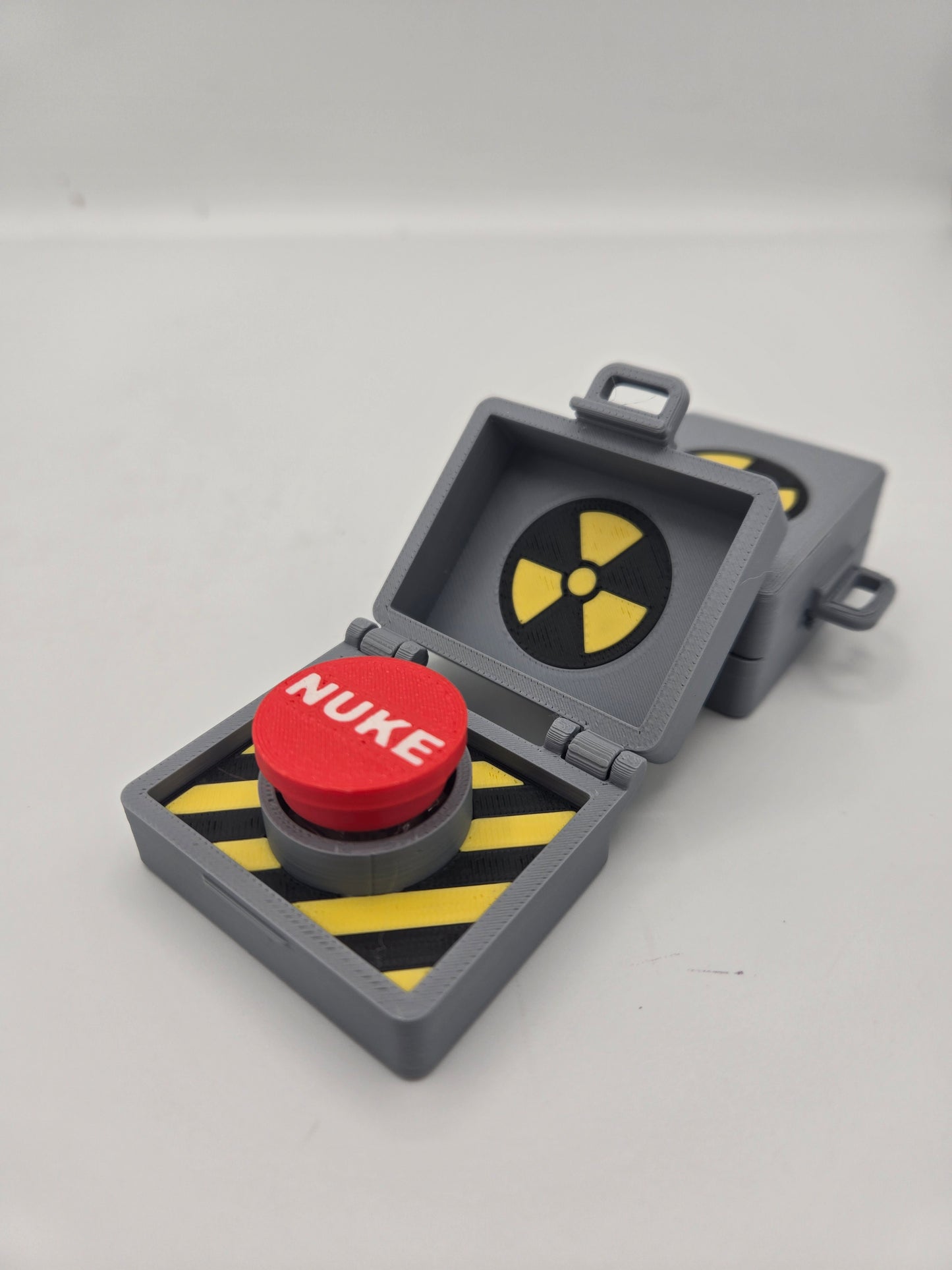 Top Secret Briefcase Nuclear "Nuke Button" Mechanical Key Fidget Clicker | 3D Print