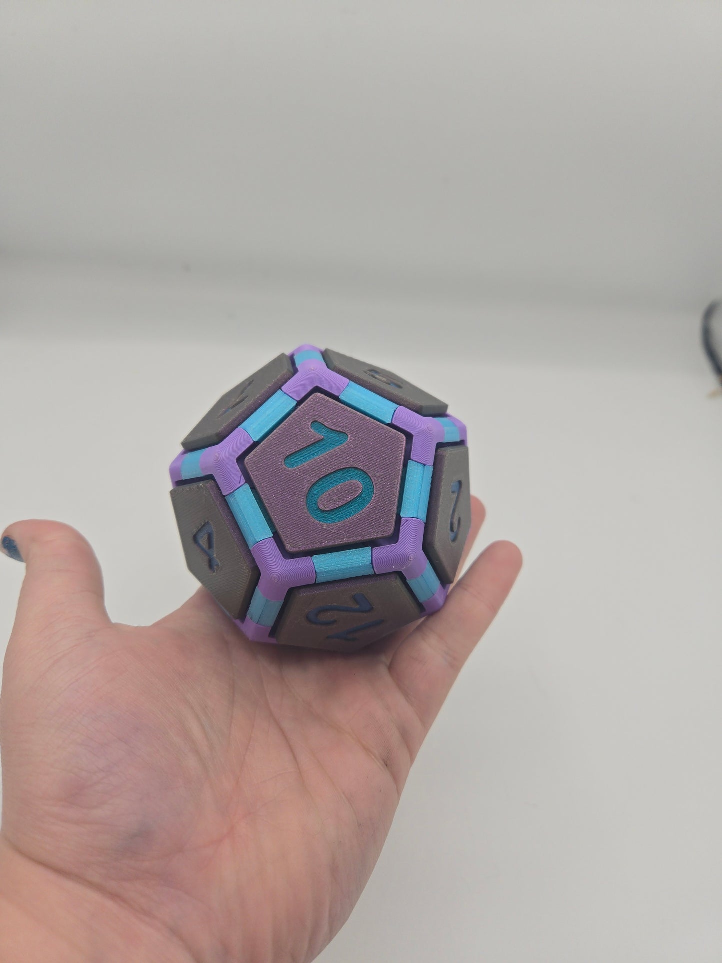 DnD Inspired Mechanical Key Fidget Clicker | D20, D12 and D10 Available | 3D Print
