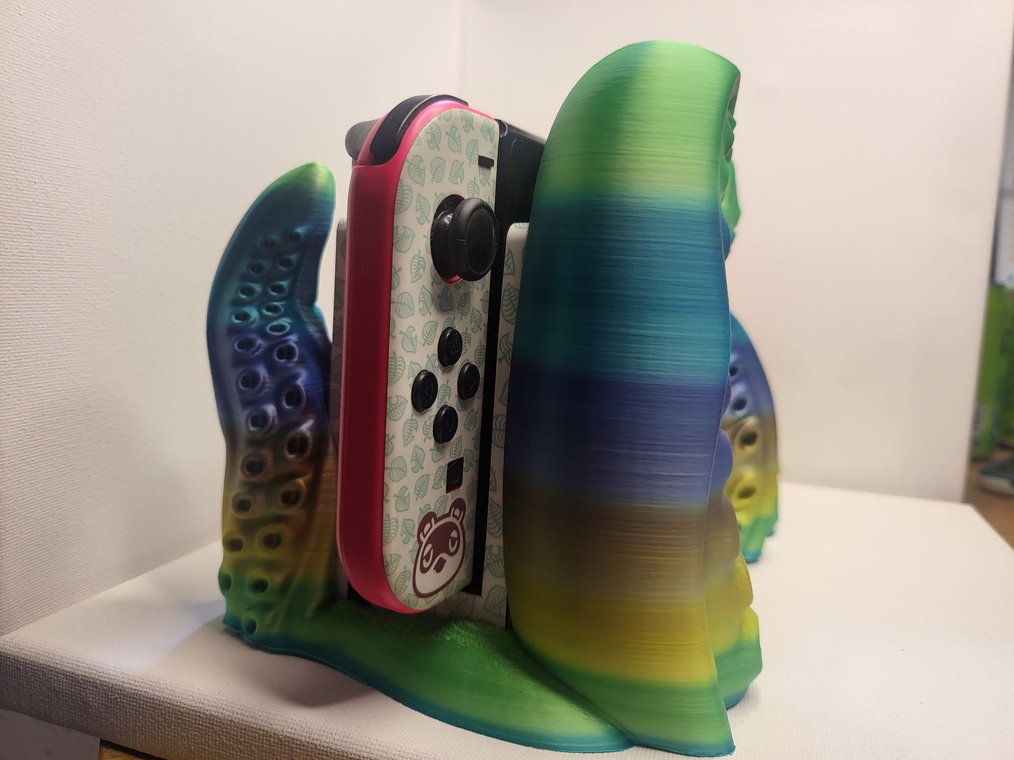 Tentacle Style Dock Case for Nintendo Switch Classic or OLED