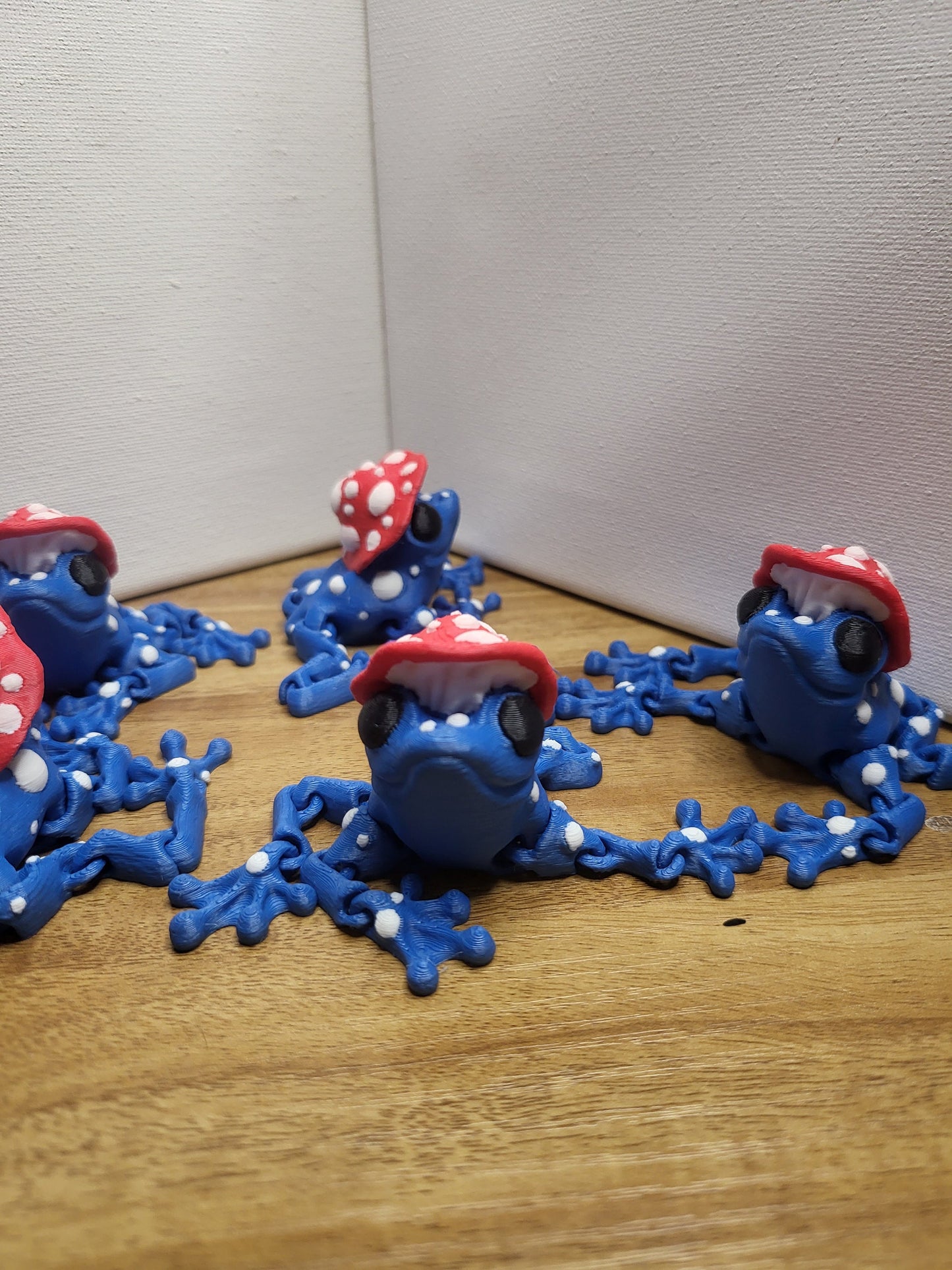 Spotted Mushroom Frogs 3D Print
