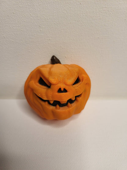 Jack-o-Lantern Magnet or Keychain