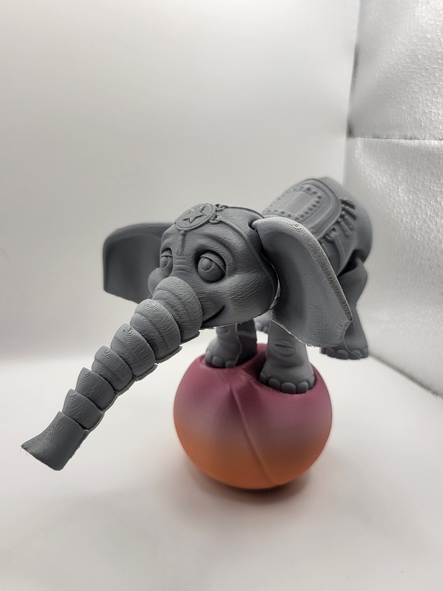 Circus Elephant (Optional Stand&Ball) 3D Print