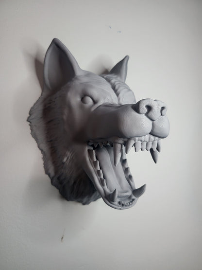 Wall Mounted Wolf Head (3D Print)