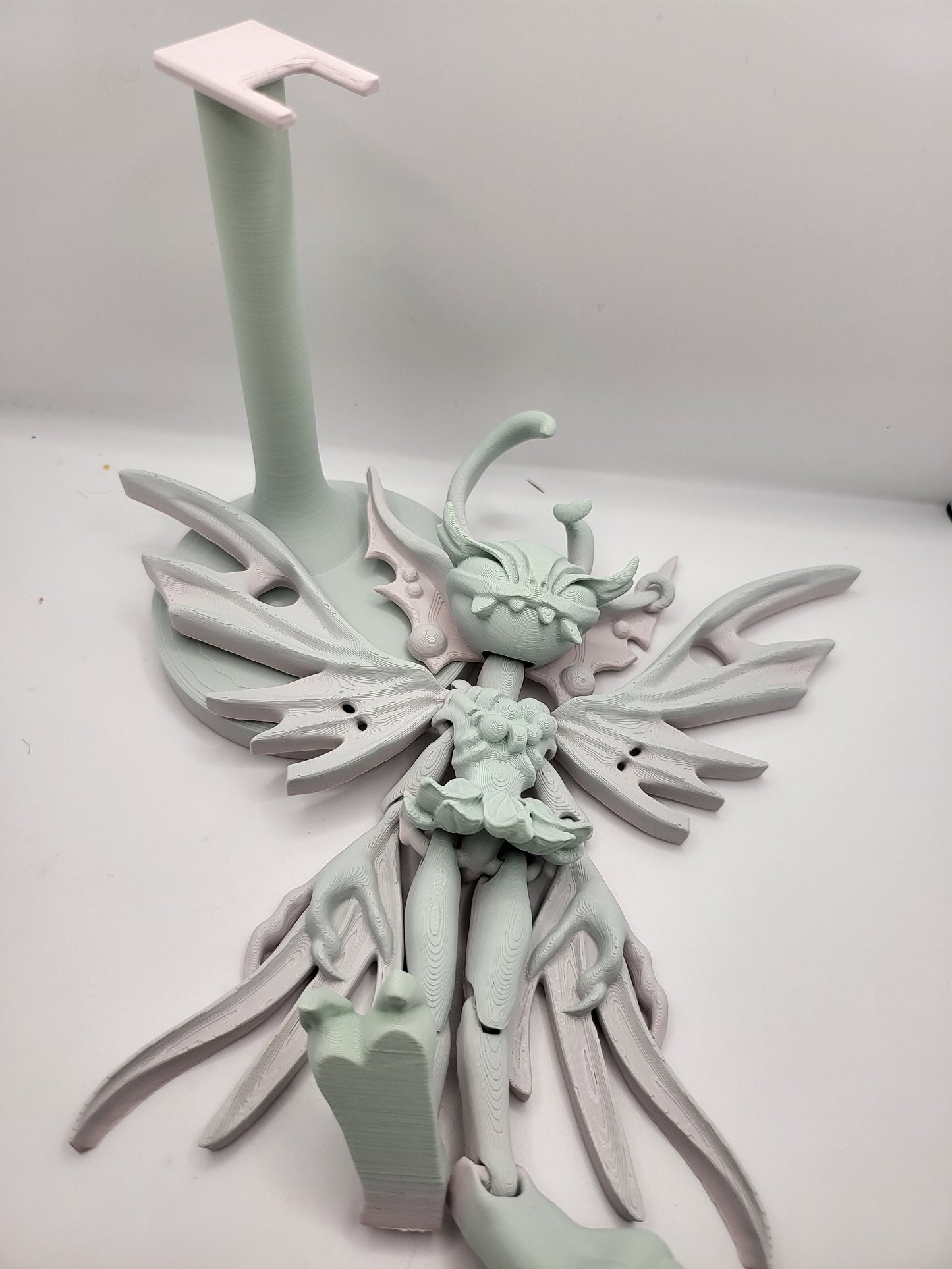 Creepy Fairy with Display Stand Articulated 3D Print