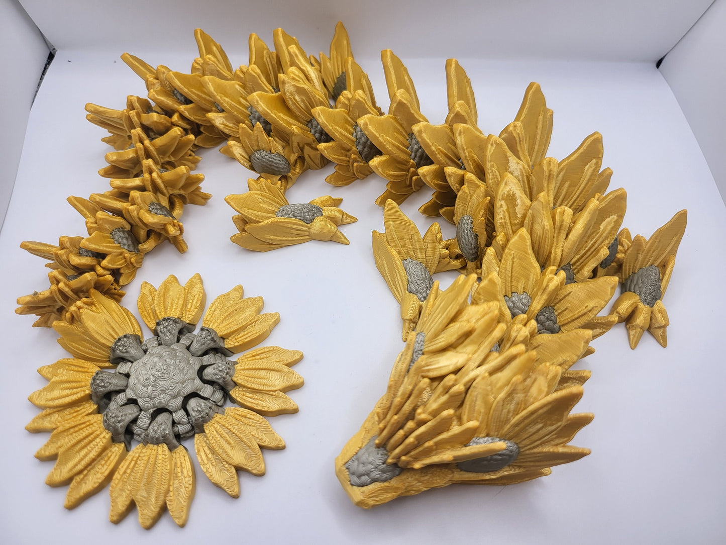 Dual Colored Sunflower Dragon 3D Print