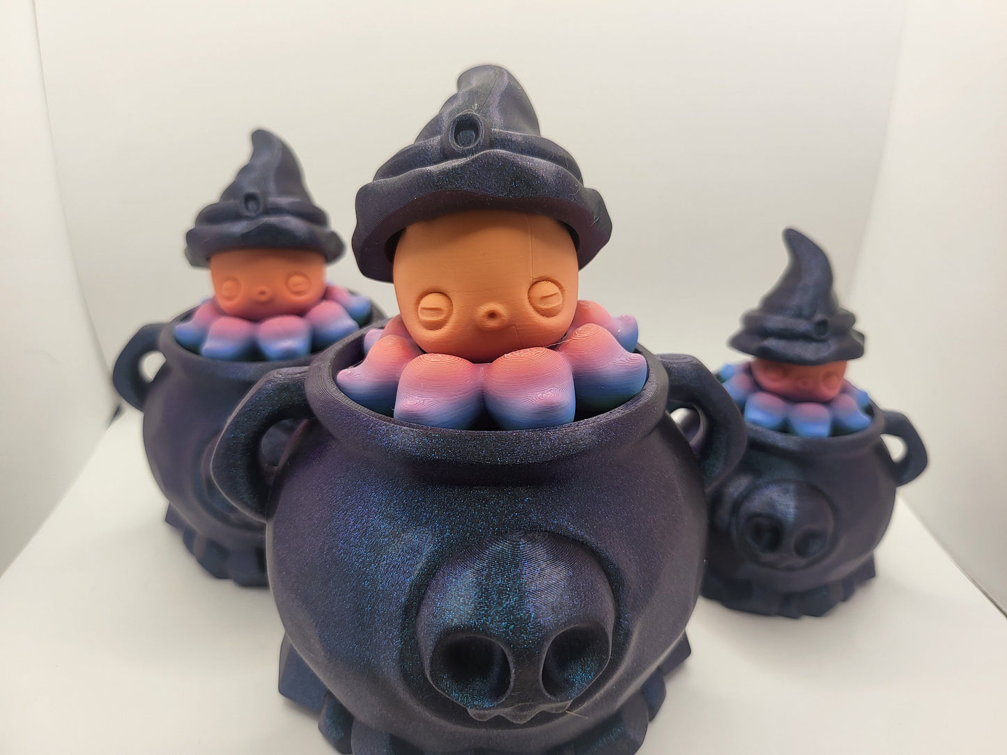 Cute Octopus Fidget Spinner with Optional Cauldron and Witch Hat | 3D Print