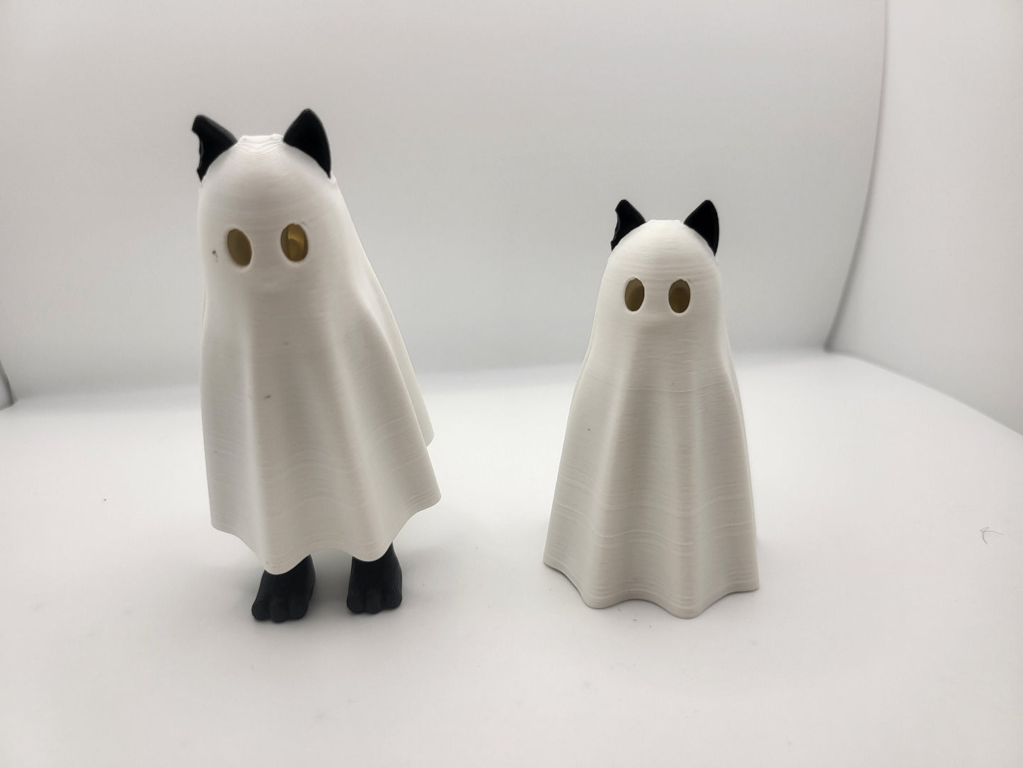 Ghost Cat with Hiding Feet 3D Print
