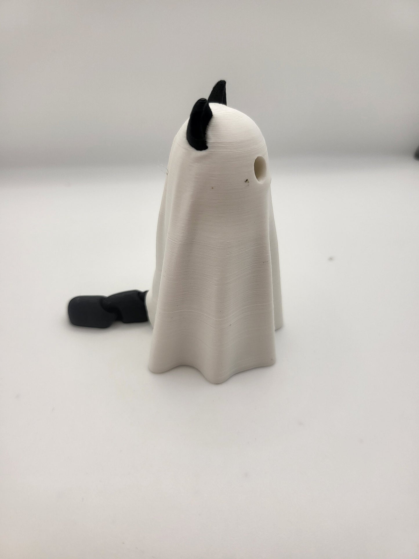 Ghost Cat with Hiding Feet 3D Print