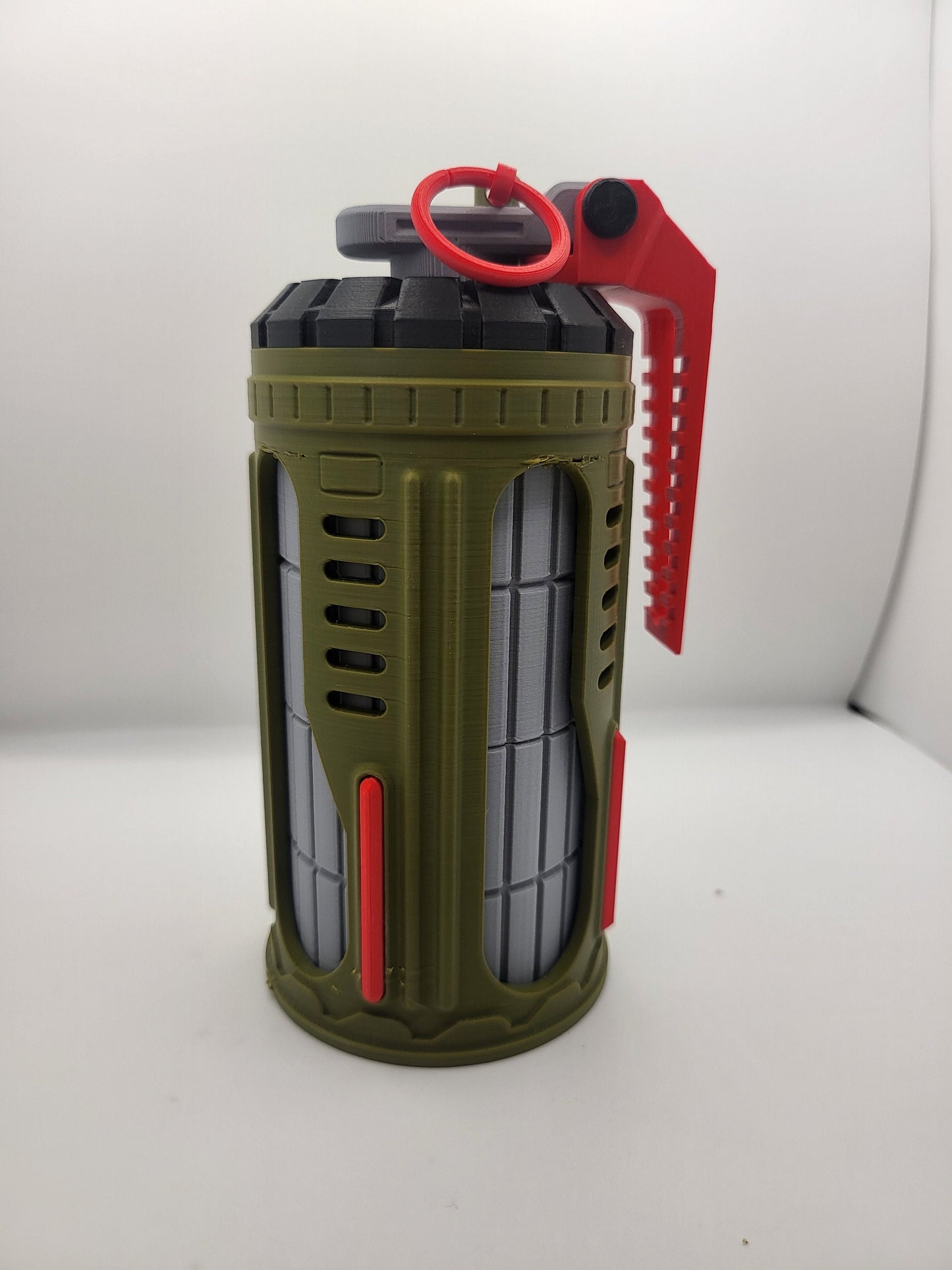Futuristic Grenade AA/AAA Battery Storage 3D Print