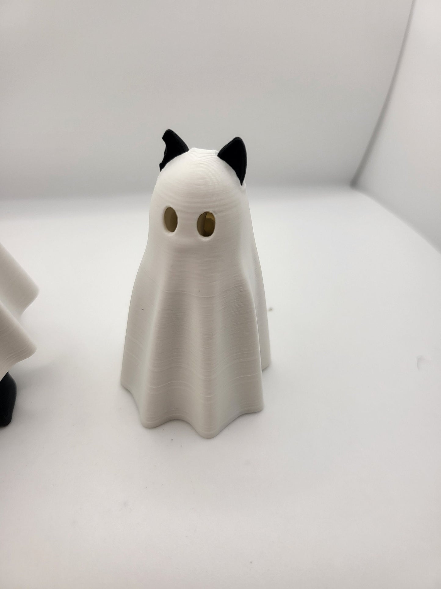 Ghost Cat with Hiding Feet 3D Print