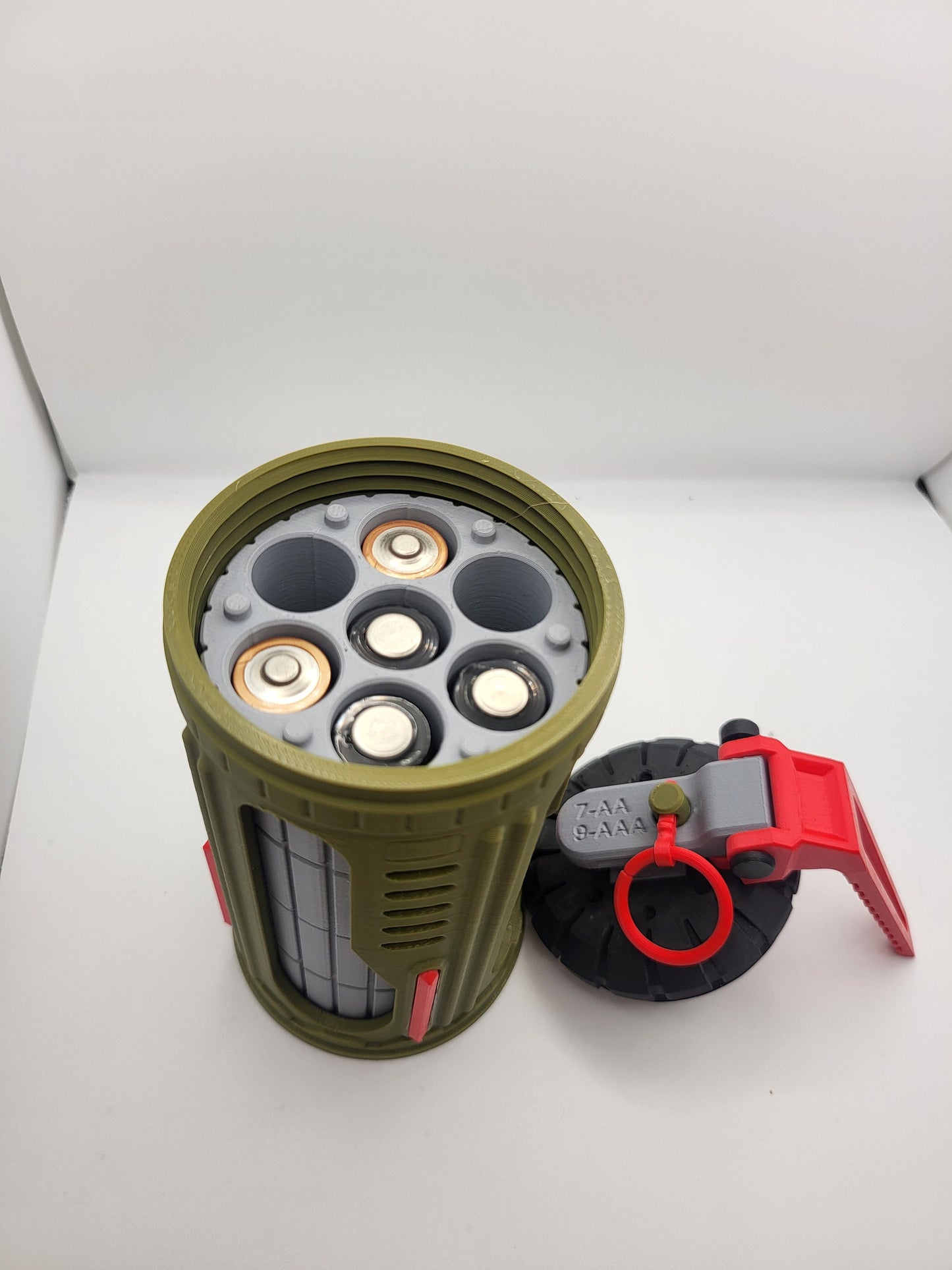 Futuristic Grenade AA/AAA Battery Storage 3D Print