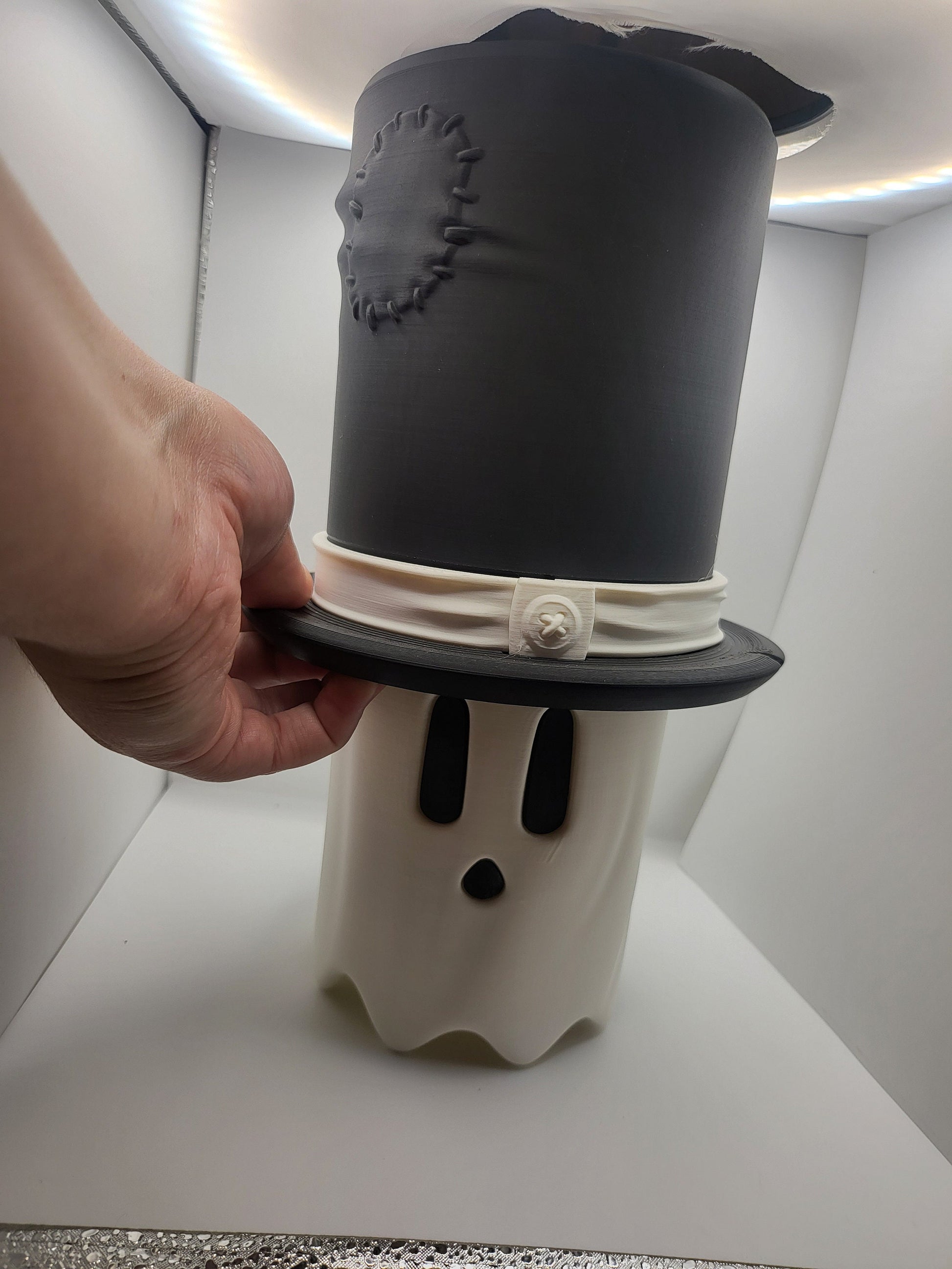 Peek-A-Boo Ghost Top Hat Bowl 3D Print