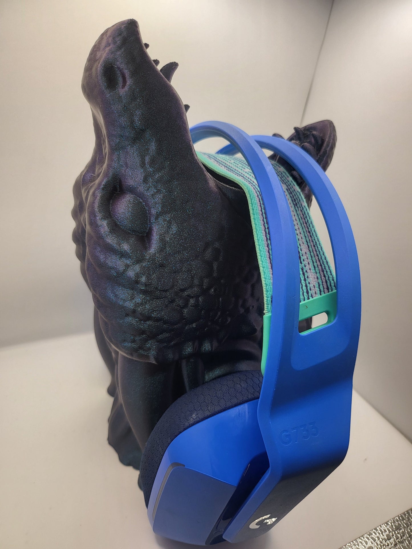 Dragon Mouth Headset/Heaphone Display Stand Holder (3D Print)