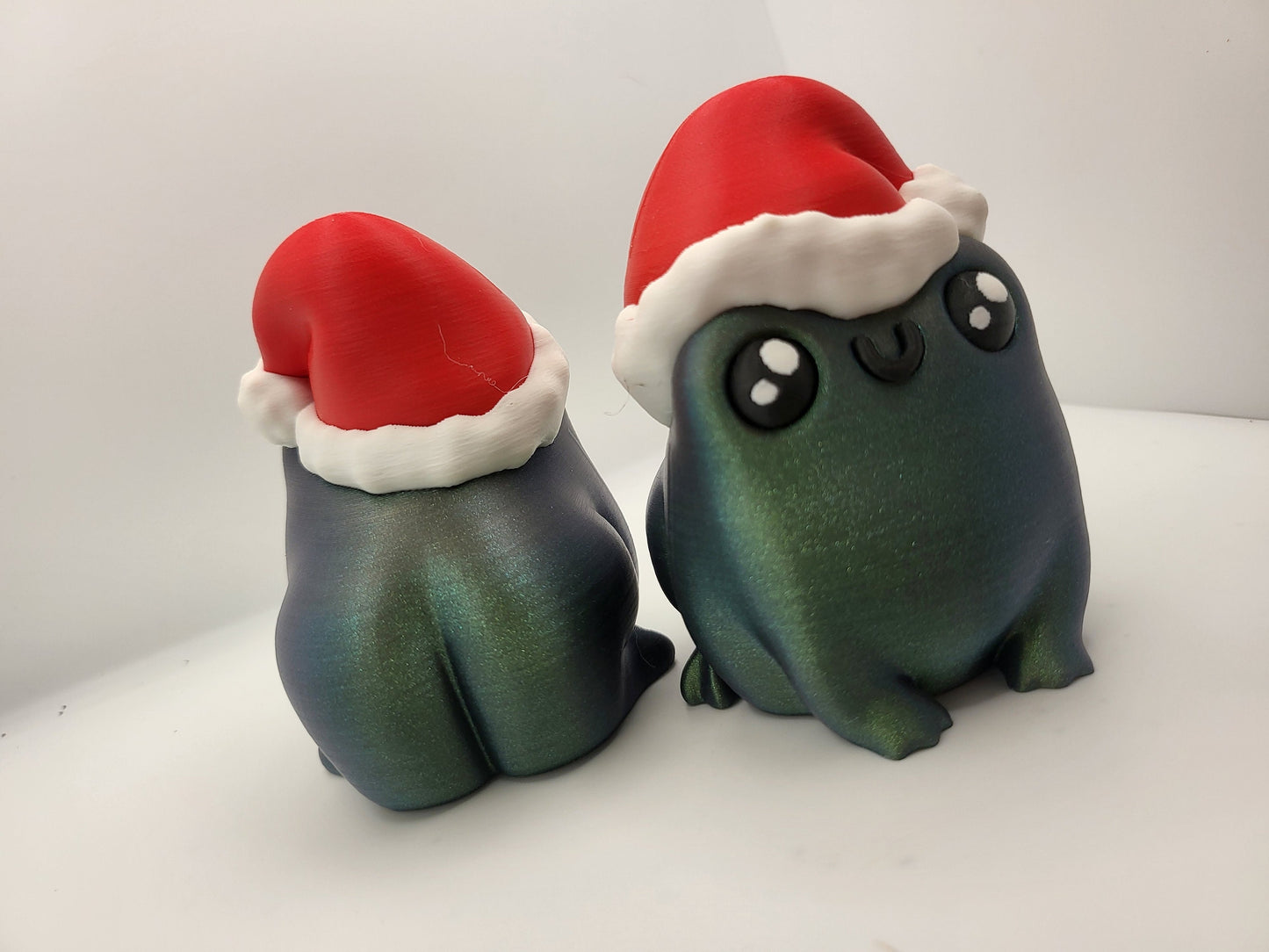 Santa Hat Booty Frog 3D Print