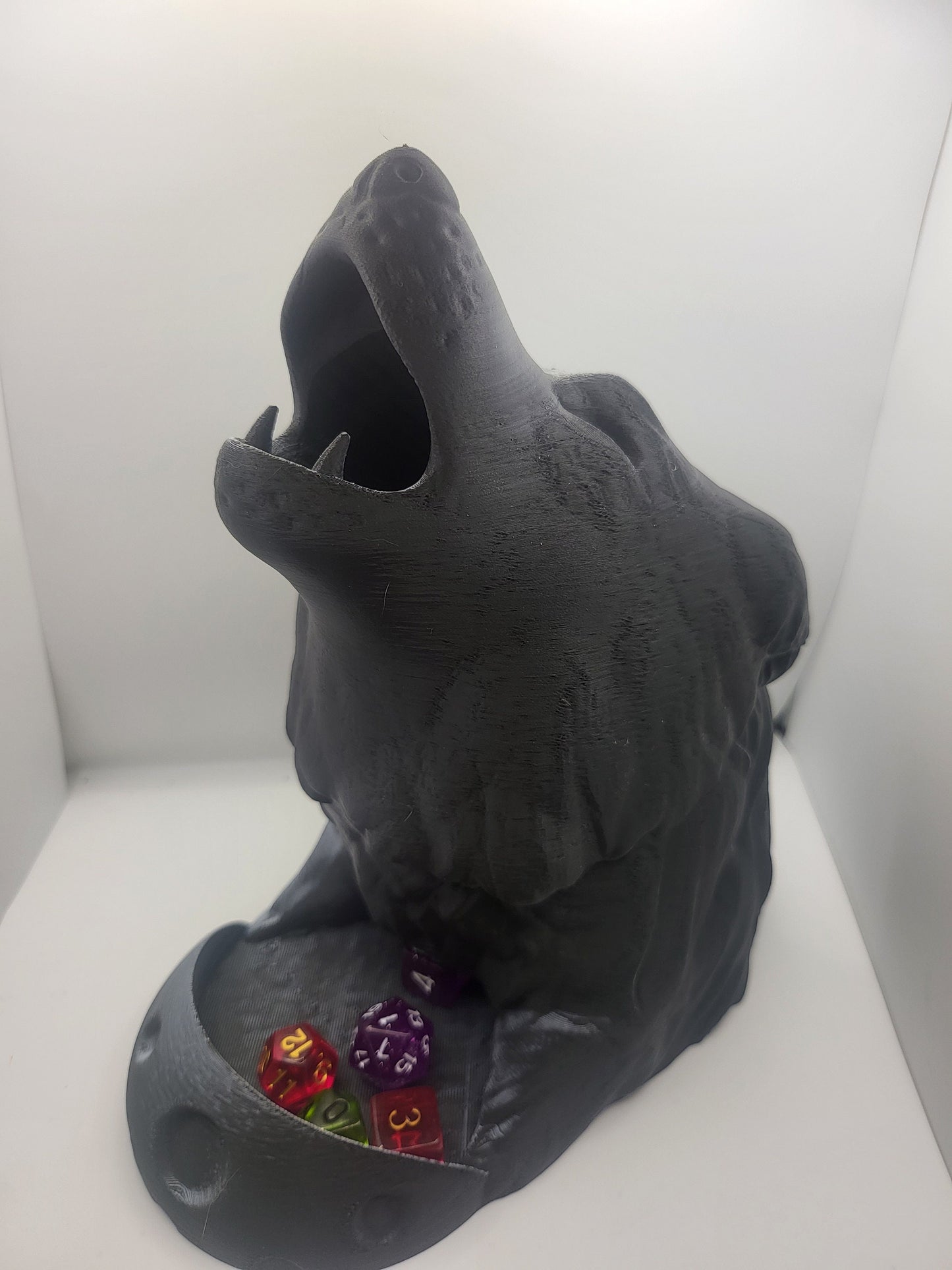 Howling Wolf Dice Tower 3D Print