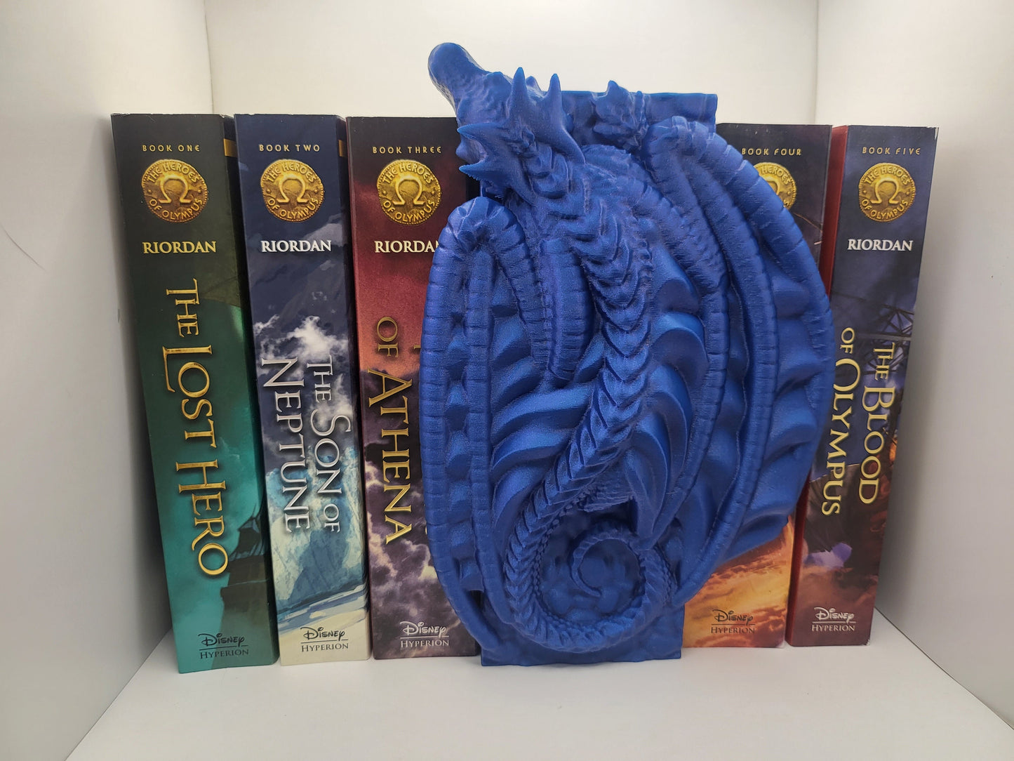 Dragon Book Nook Bookshelf Decoration and Secret Container (3D Print)