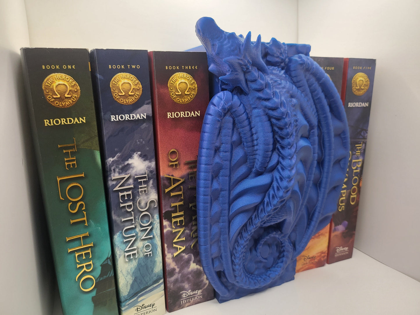 Dragon Book Nook Bookshelf Decoration and Secret Container (3D Print)