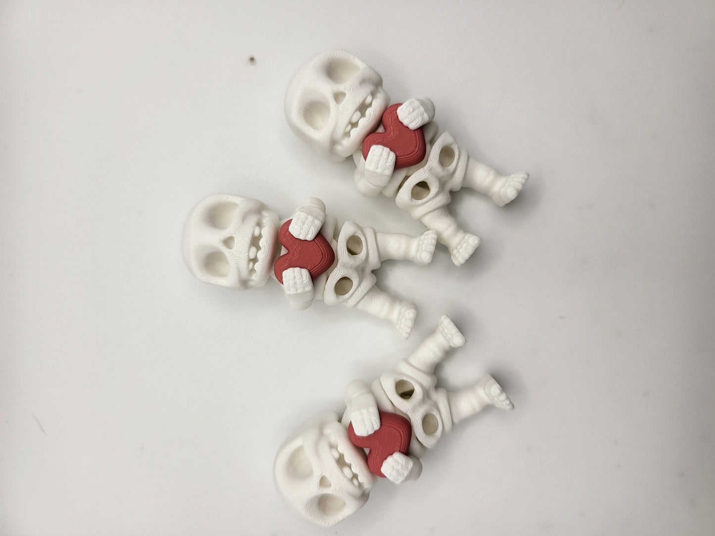 Tiny Articulated Skeleton with a Heart 3D Print