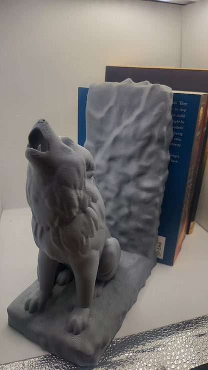 Howling Wolf Bookends (with Lip for Weight) | 3D Print