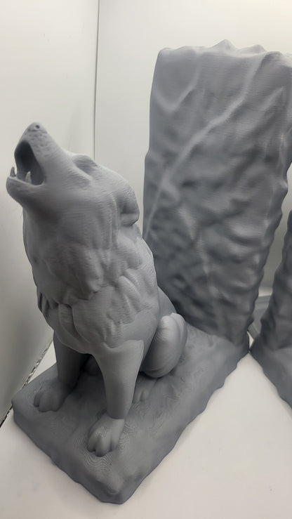 Howling Wolf Bookends (with Lip for Weight) | 3D Print