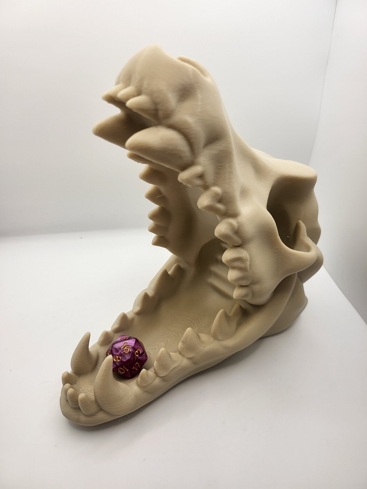 Wolf Skull Dice Tower 3D Print