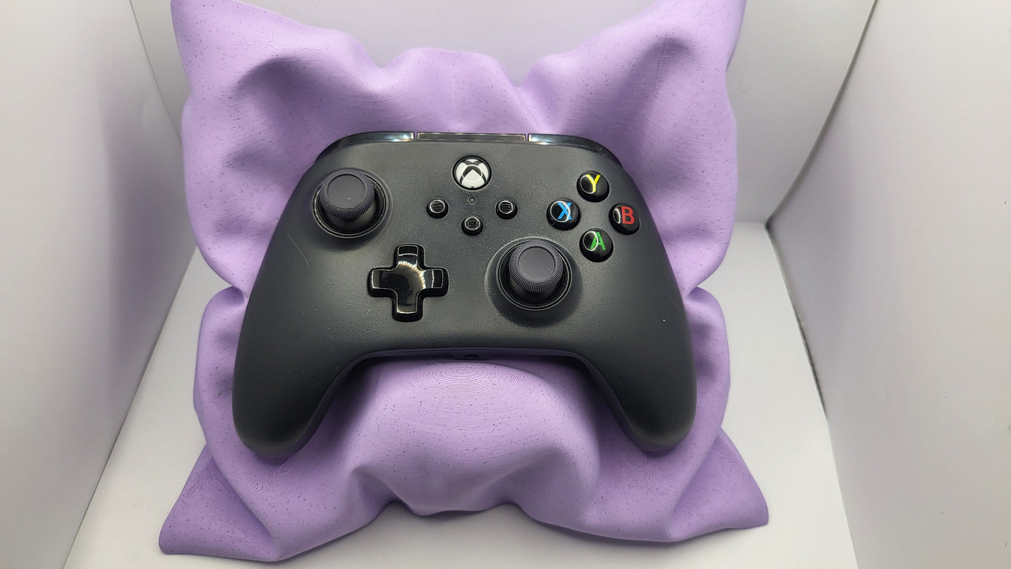 Pillow Controller Stand for Multiple Controller Styles | Two Styles: Crochet, or Regular | 3D Print
