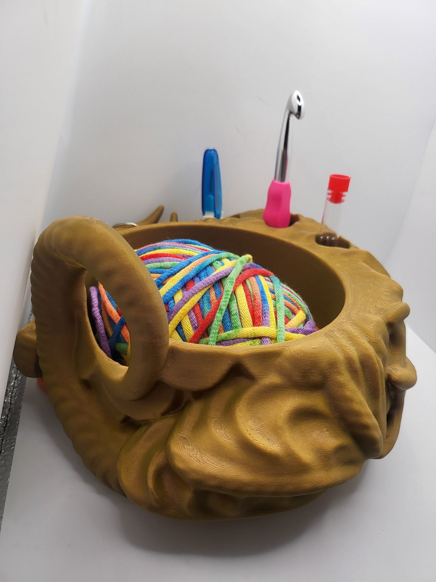 Dragon Yarn Bowl Style 2 (Full Rounded Body) With Holes for Crochet Hook/Accessories | 3D Print