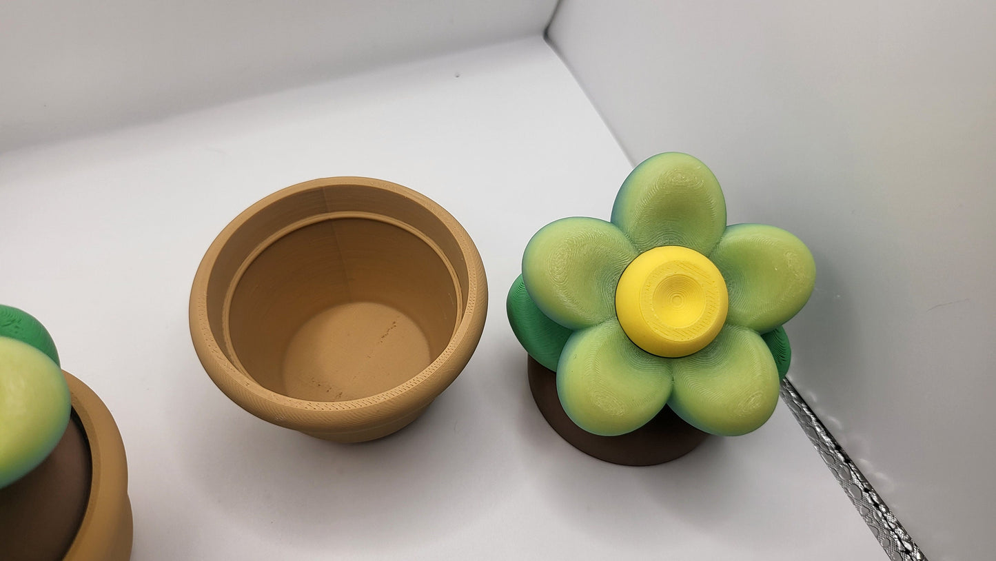 Blossom in Disguise: Small 3D Printed Flower with Hidden Loot Space