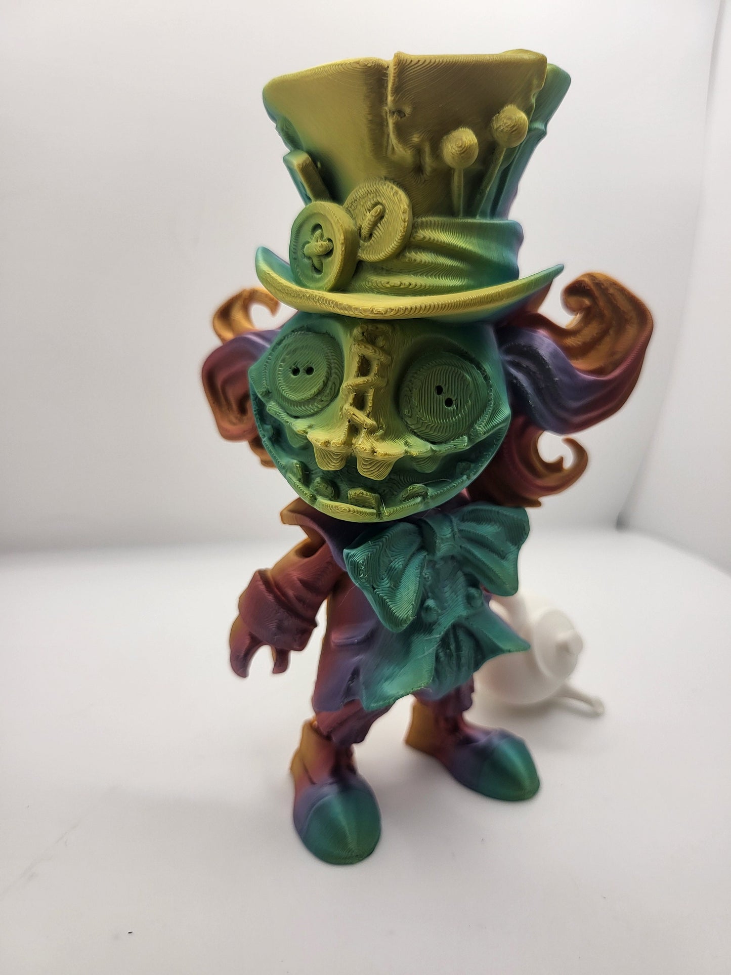 Mad Hatter with Teapot/Teacup Accessories Articulated 3D Print