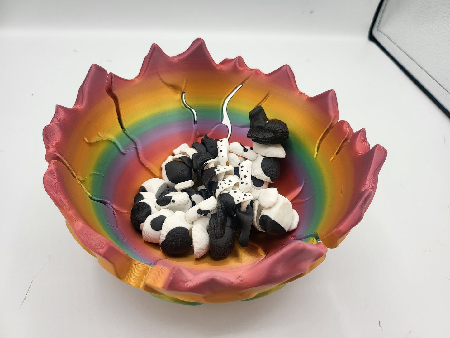 Cracked Dragon Egg Bowl | 3D Print