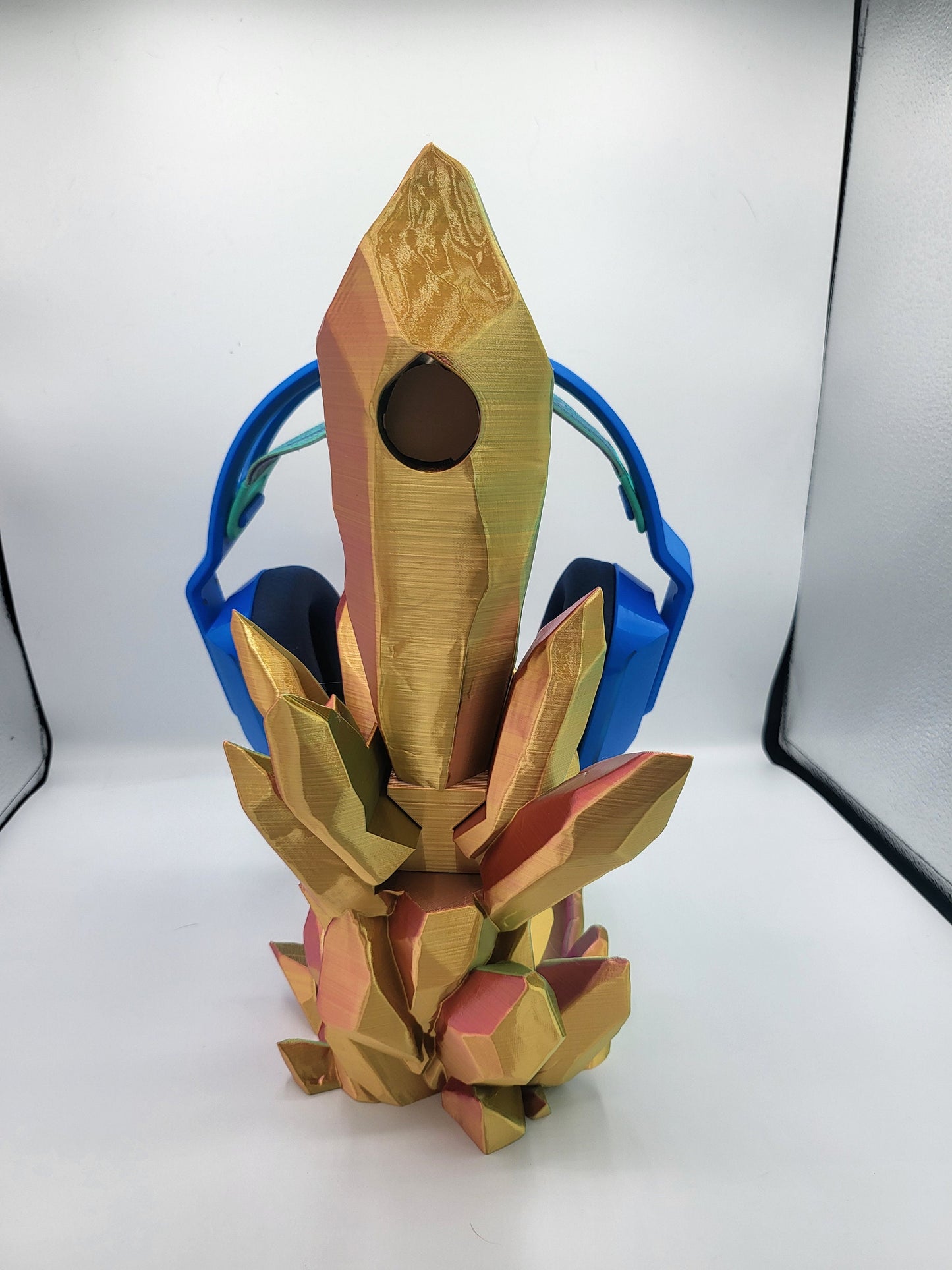 Crystal Headphone Stand and Trinket Tray Compatible with Two Sets of Headphones | 3D Print