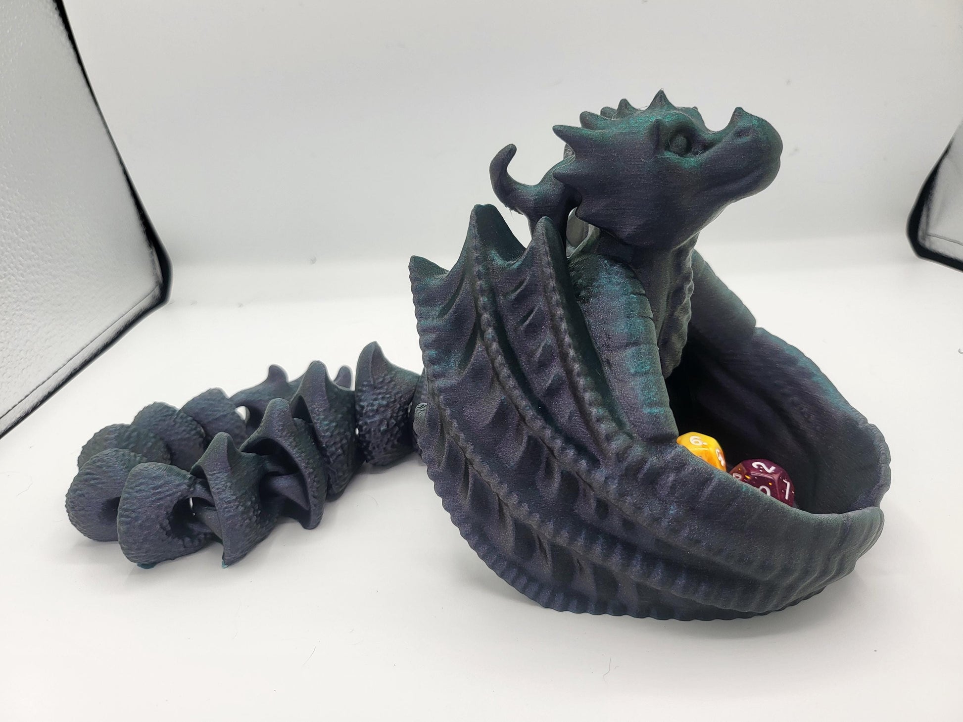 Wyvern Dice Tower with Flexi Tail | 3D Print