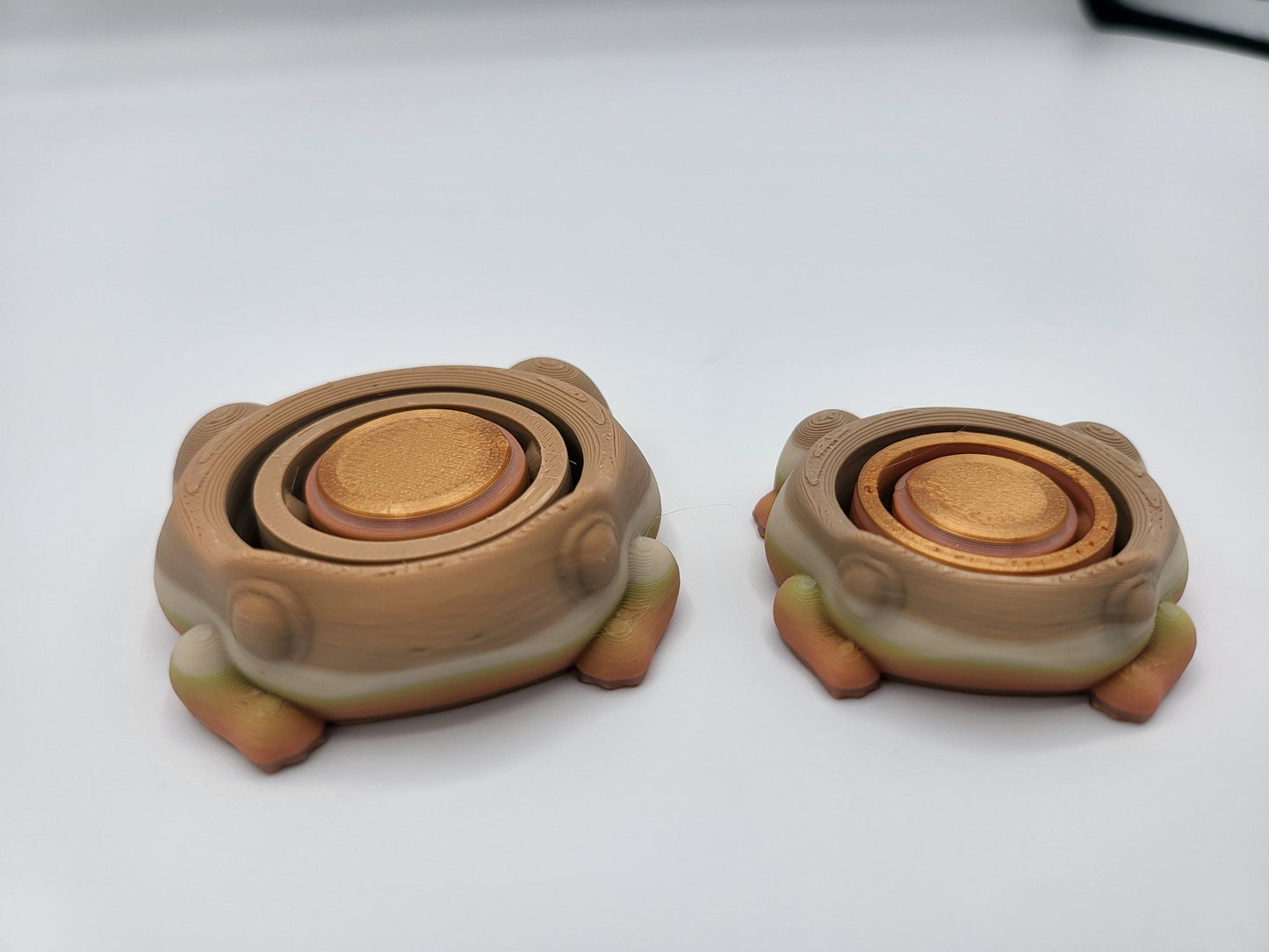 Frog, Spider, or Crab Gyro Style Fidget - Regular or Smaller Keychain Version - 3D Print