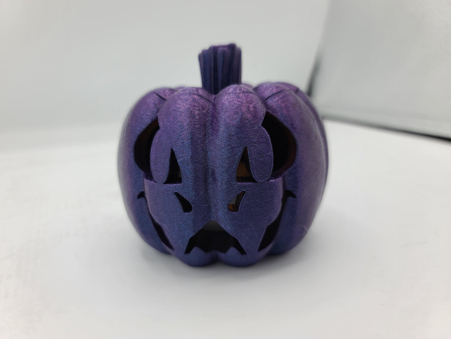 Small LED Tealight Dragon-O-Lantern Halloween Display 3D Print