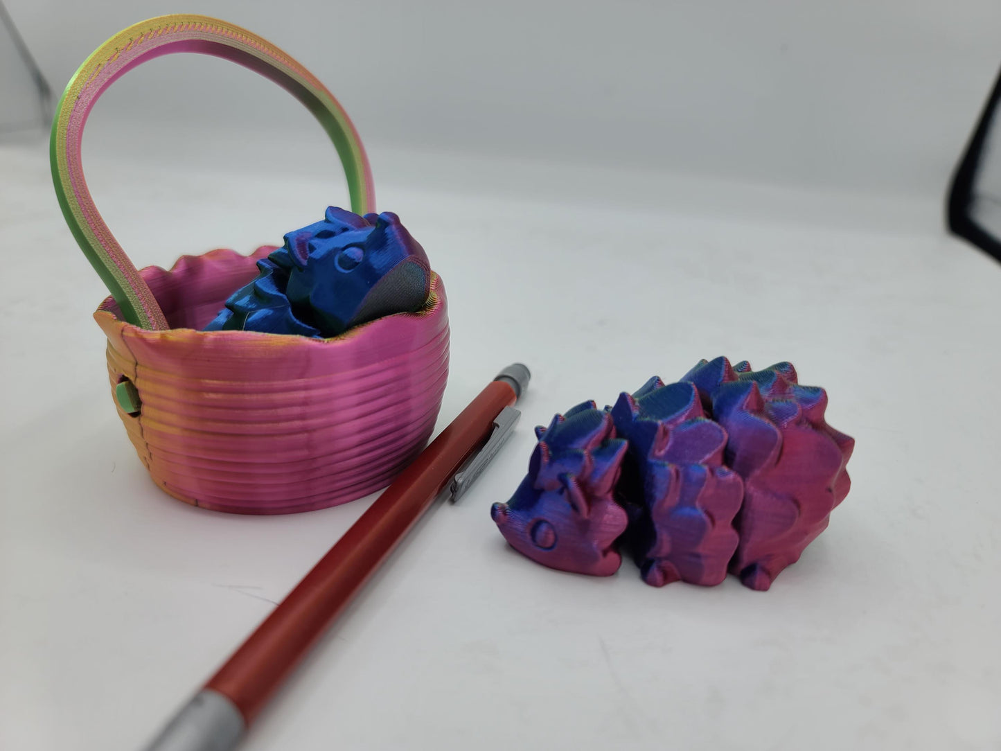 Small Cute Hedgehog with Optional Basket | 3D Print