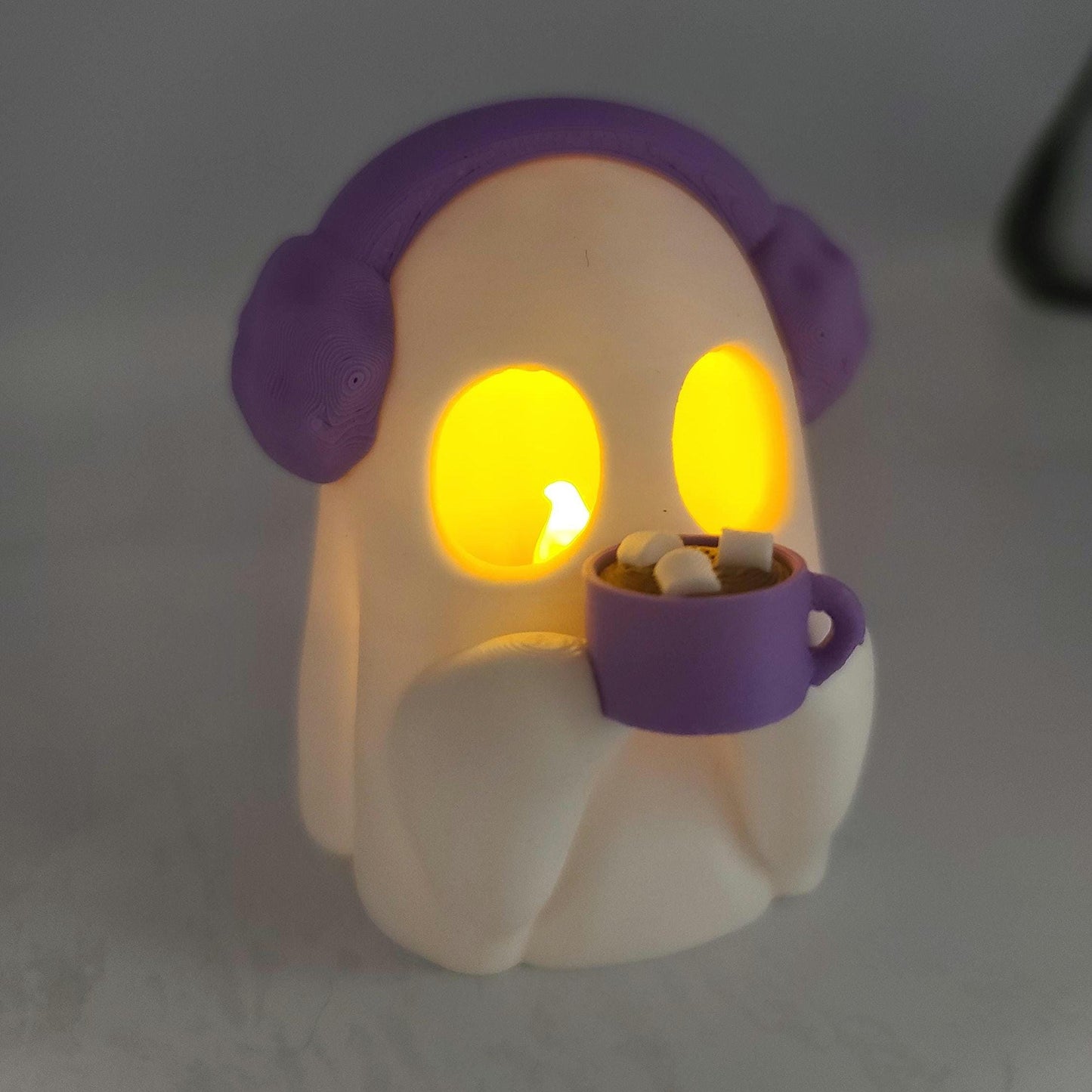 Cute Kawaii Winter Ghosty Holiday Display 3D Print (LED Tealight Included)