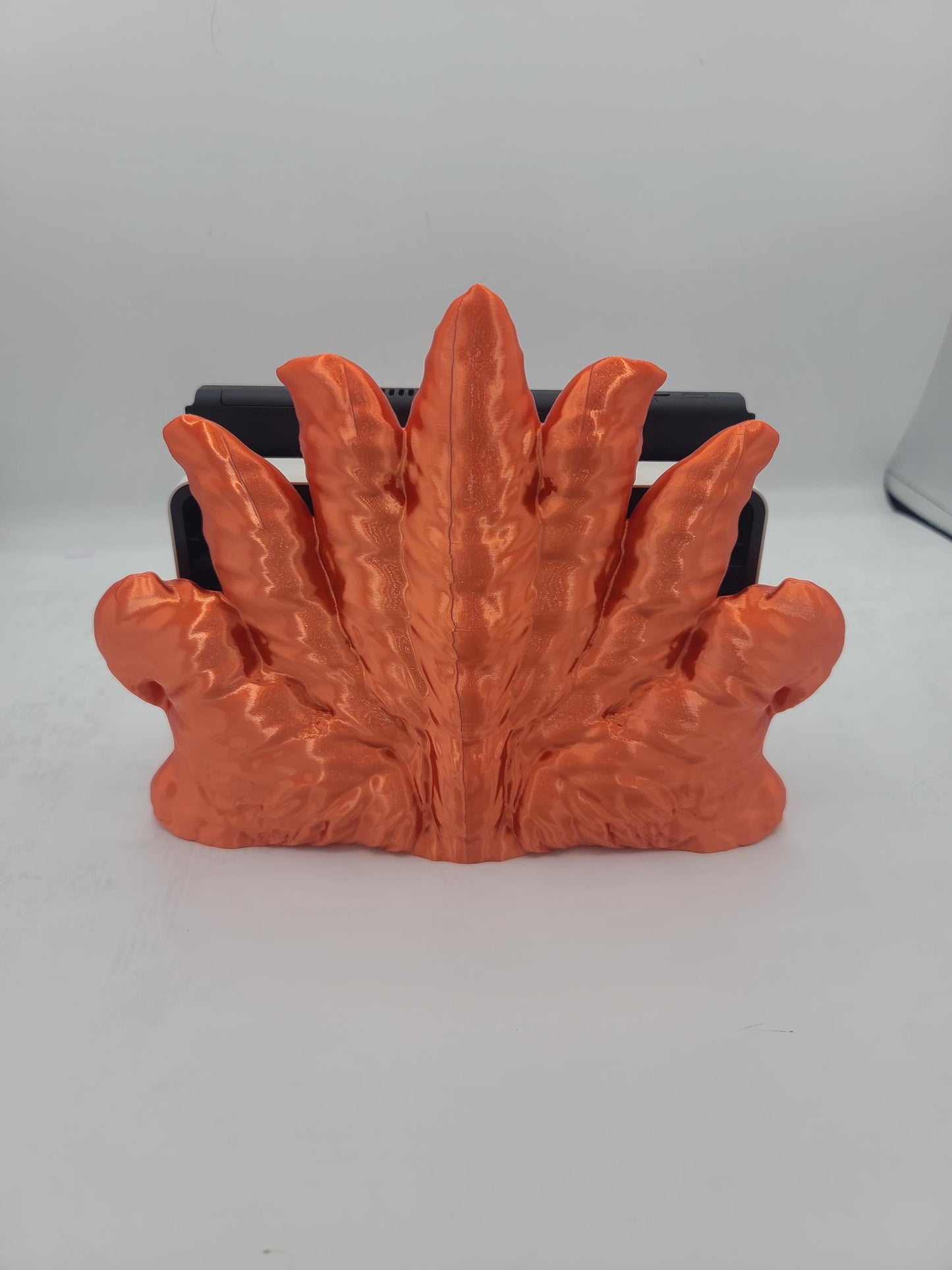 Kitsune Large Tail Nintendo Switch Classic and OLED Dock Stand | 3D Print