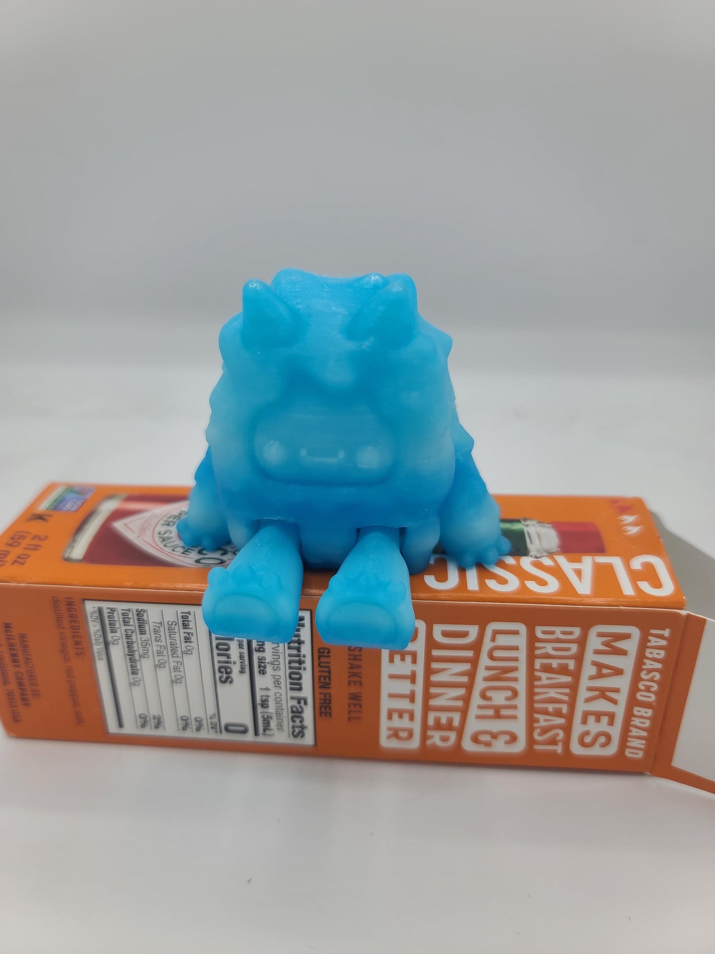 Cute Yeti Flexi 3D Print with Optional Mountain Shelf
