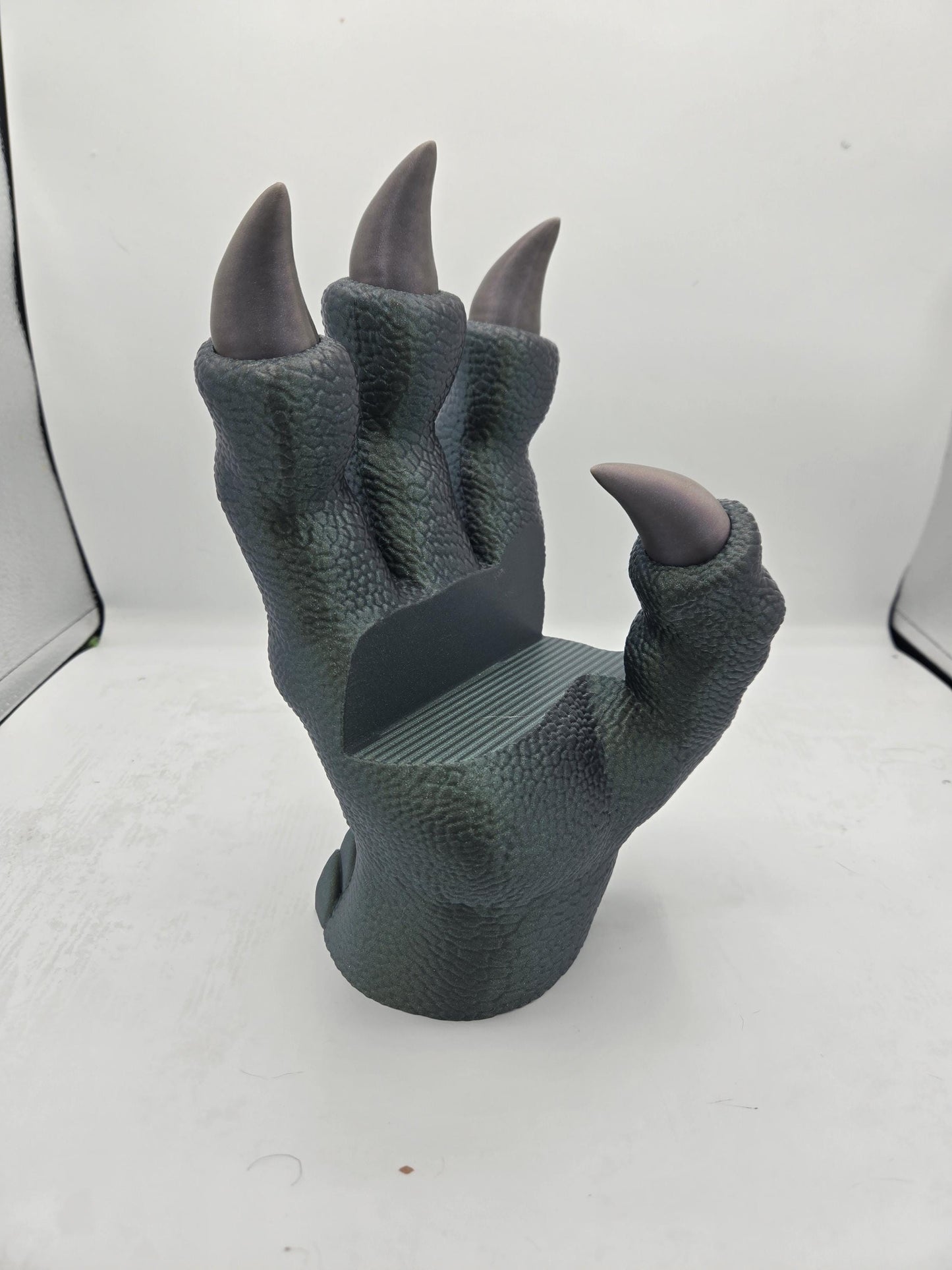 Dragon Claw Book Holder Fantasy Display 3D Print