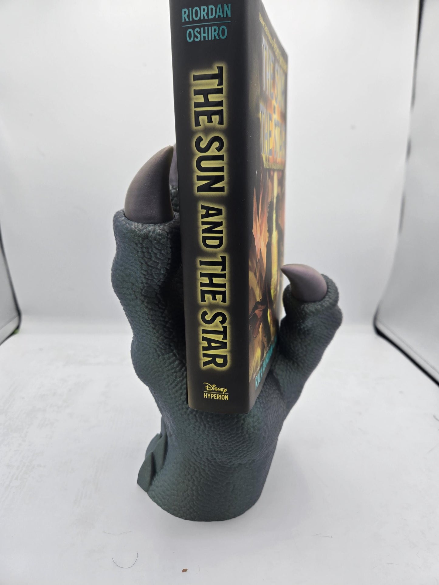 Dragon Claw Book Holder Fantasy Display 3D Print