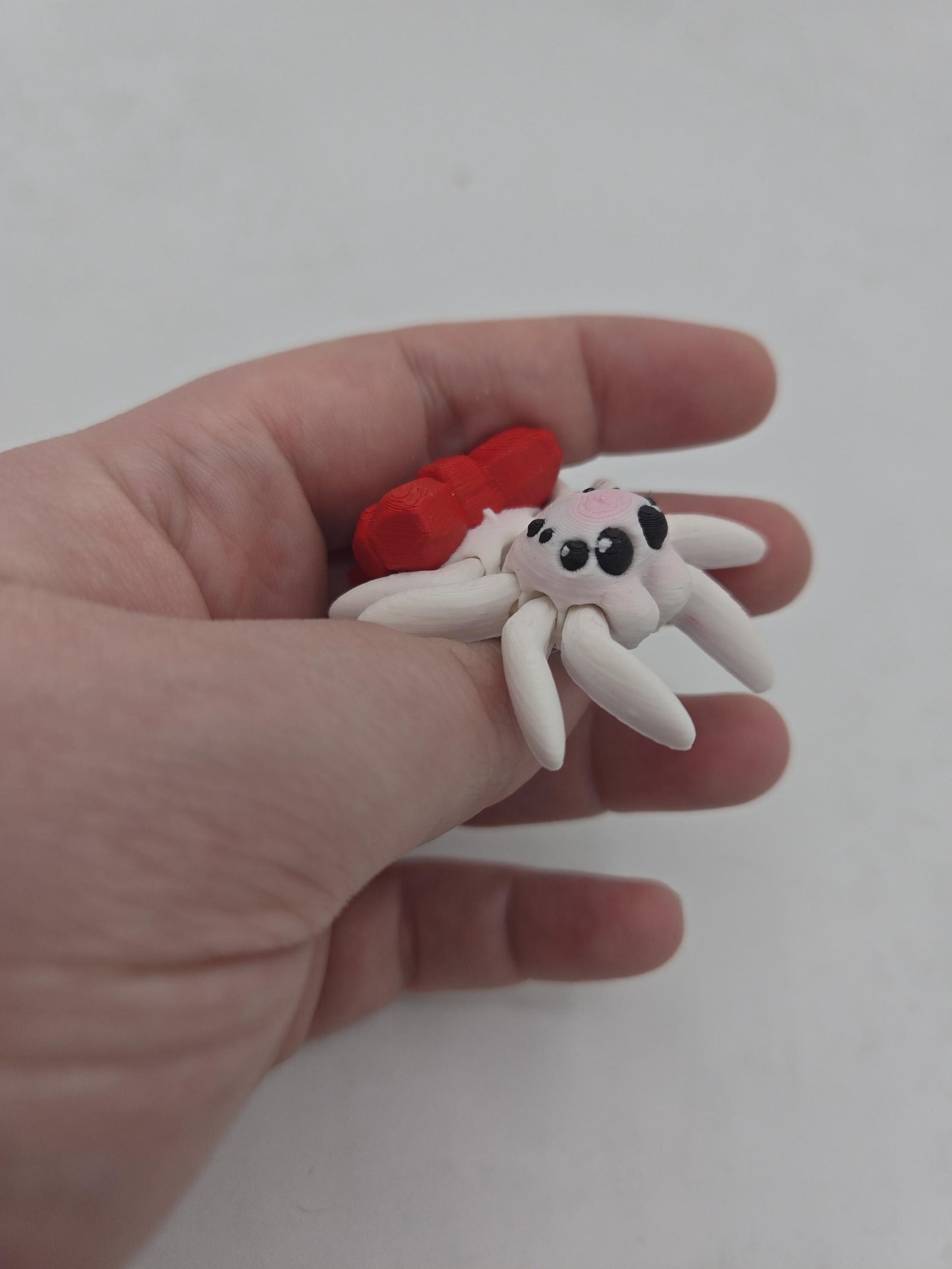 Tiny Cute Articulated Christmas Ribbon Spiders 3D Print