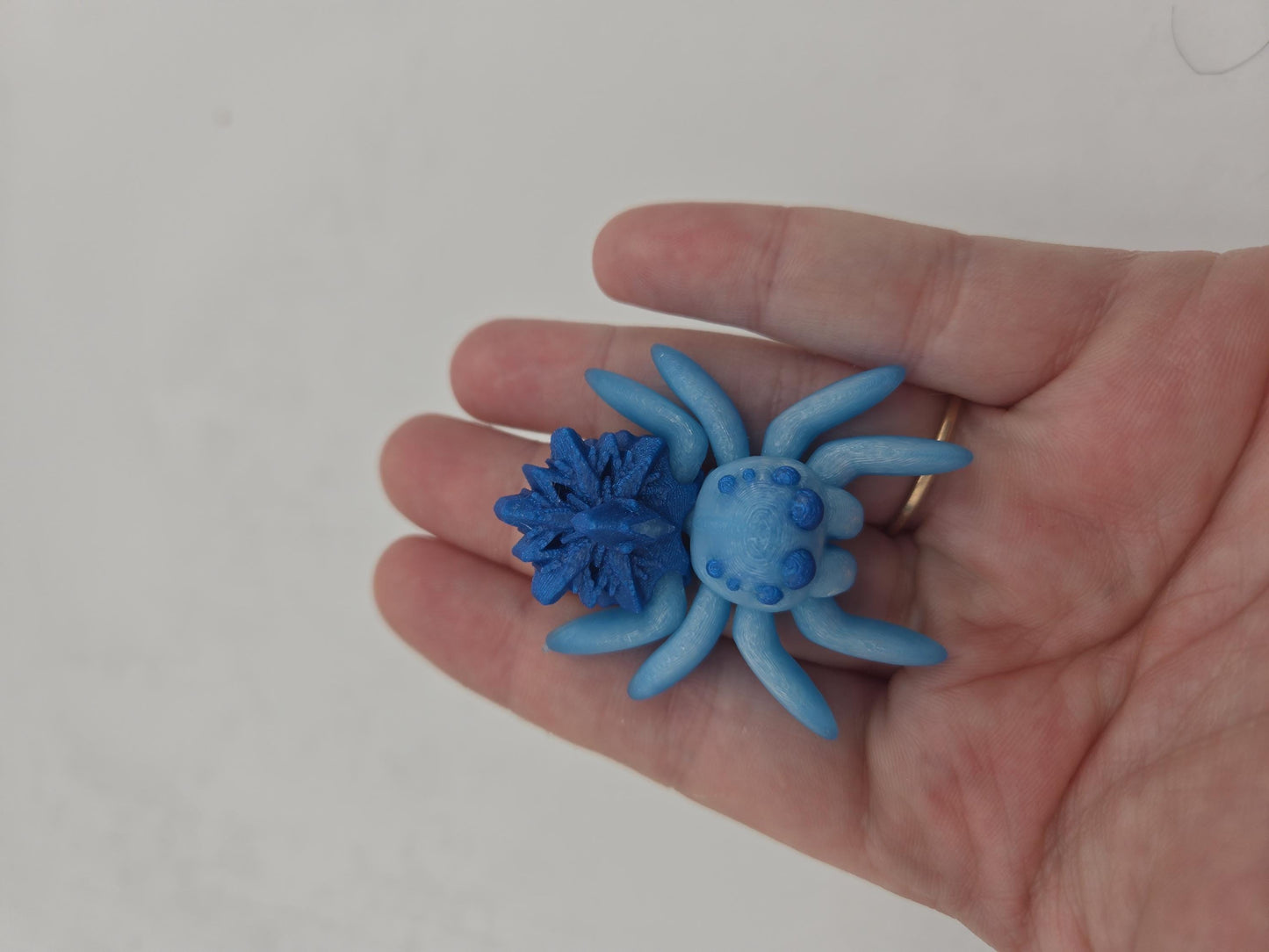 Tiny Cute Articulated Winter Snowflake Spiders 3D Print