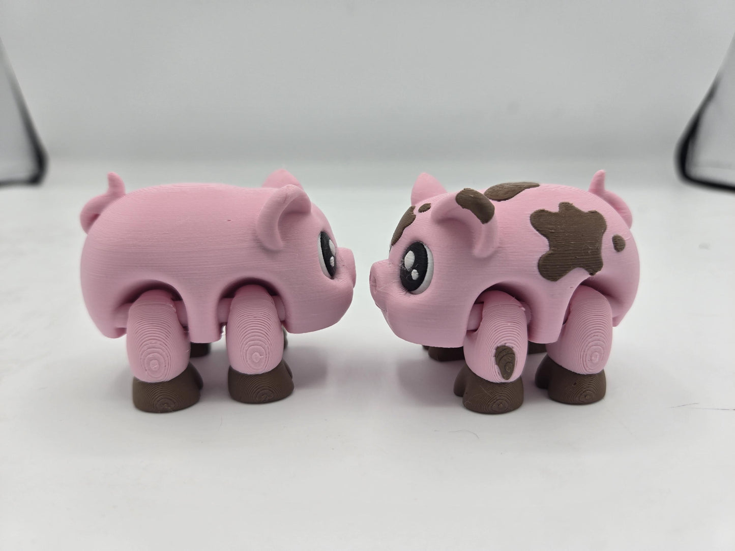 Adorable Articulated Pigs | Two Styles: Clean or "Muddy" | 3D Printed