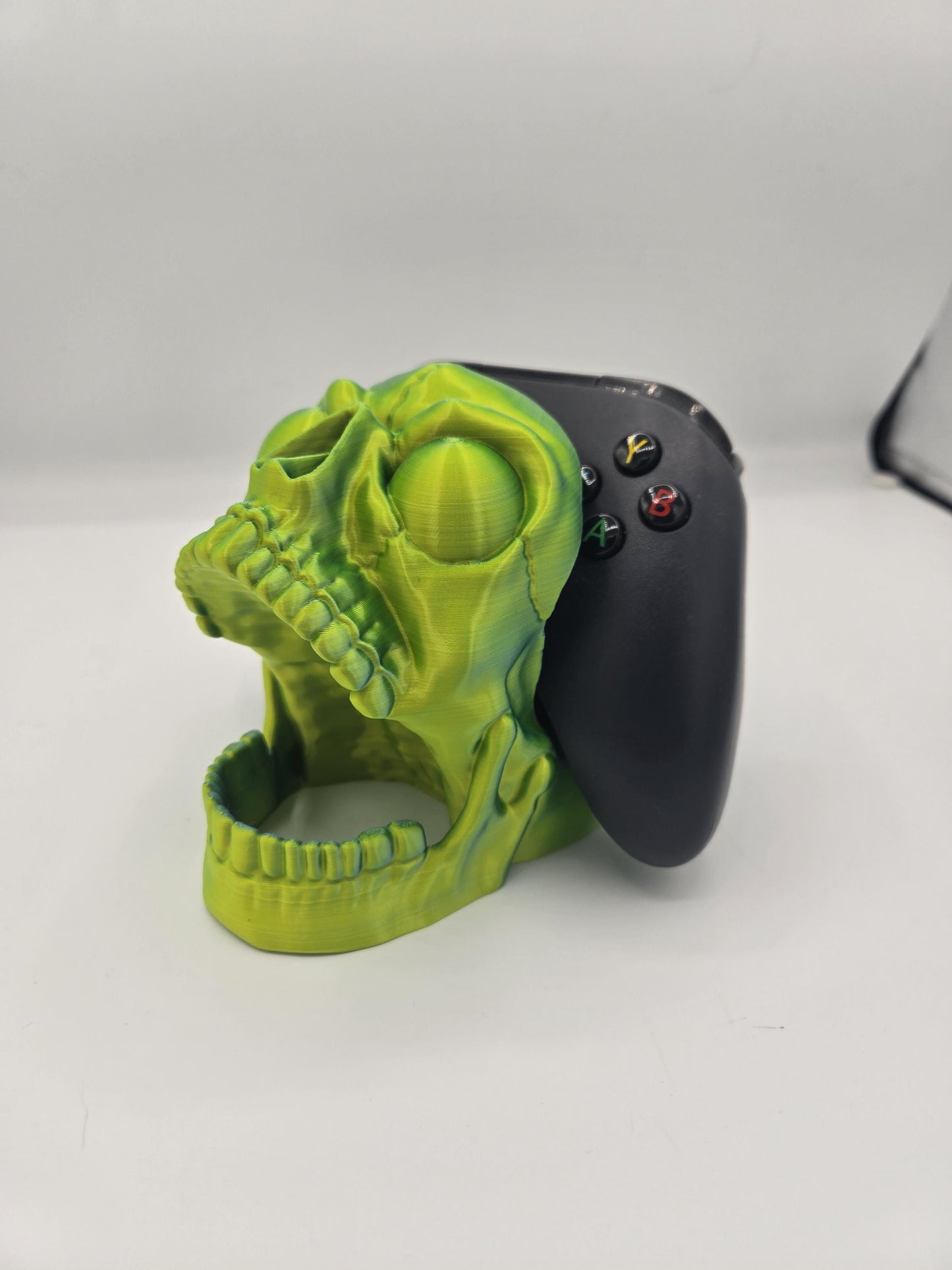 Screaming Skull Controller Holder 3D Print