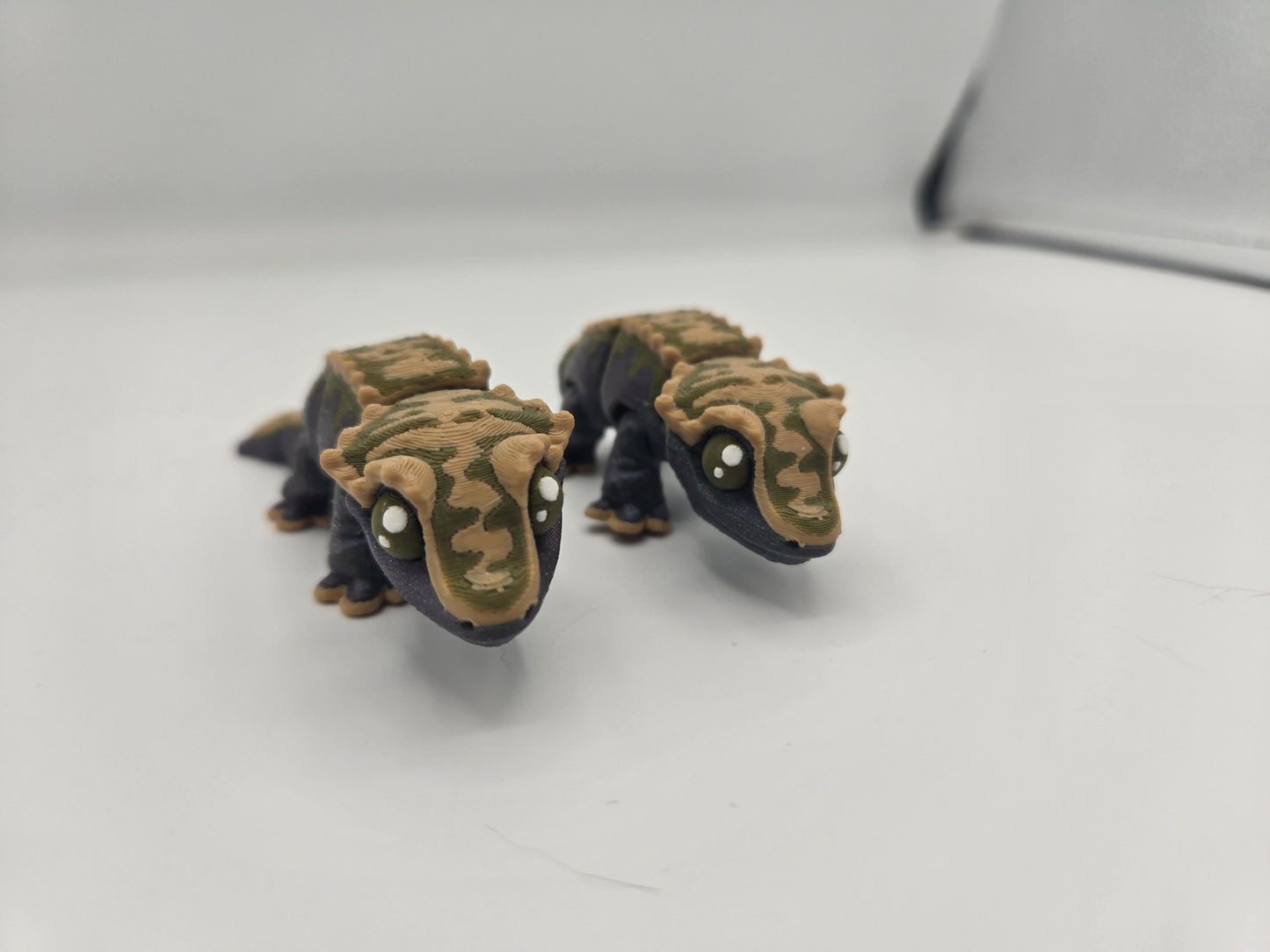 Mini Crested Gecko Articulated Color Customizable | Nubbed or Full Tail | Regular or Keychain Flexi |3D Print