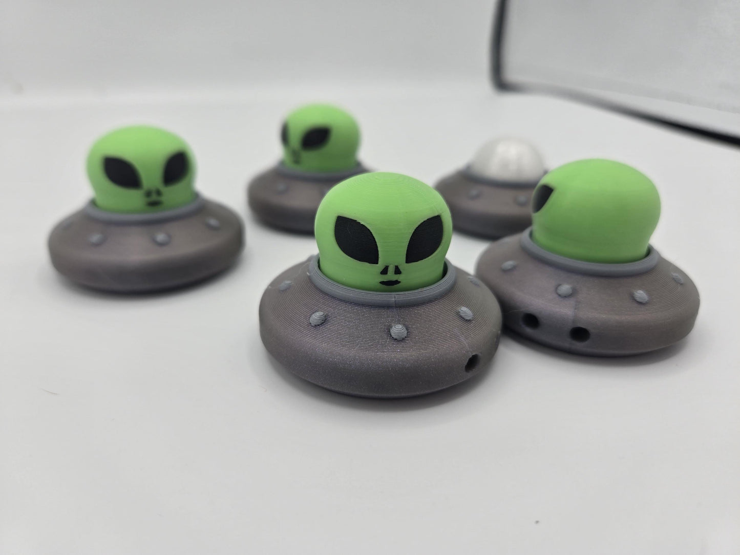 UFO Mechanical Key Clickers – Regular or Spinner Duo – Alien or Plain UFO 3D Print