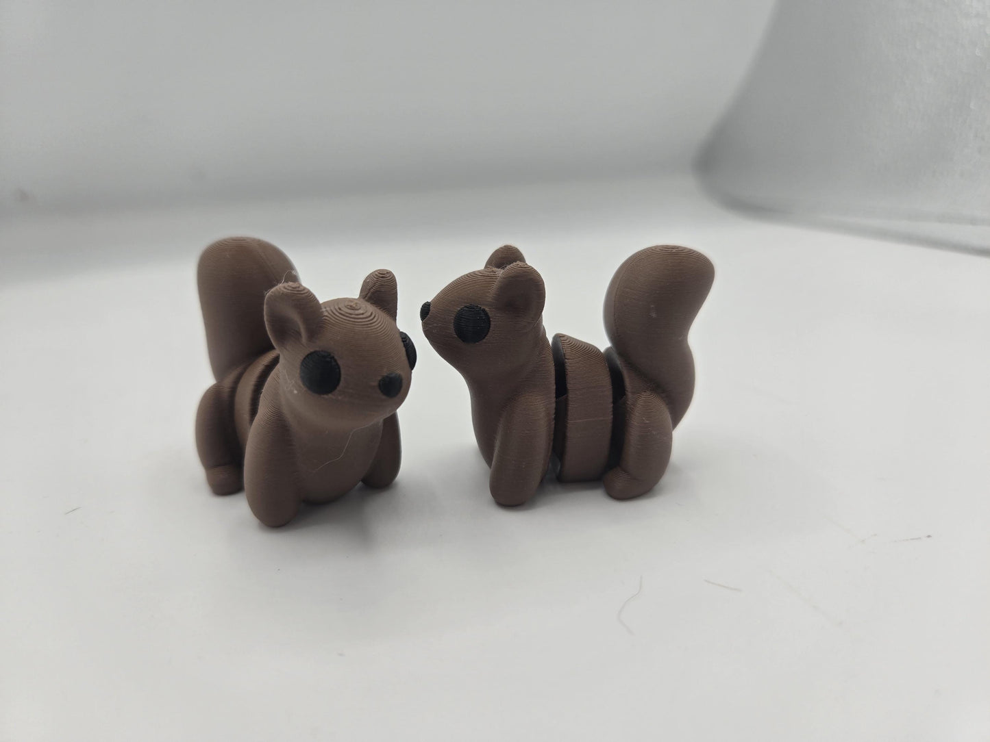 Cute Seated Tiny Squirrel Flexi | Keychain or Standard | 3D Printed Woodland Animal