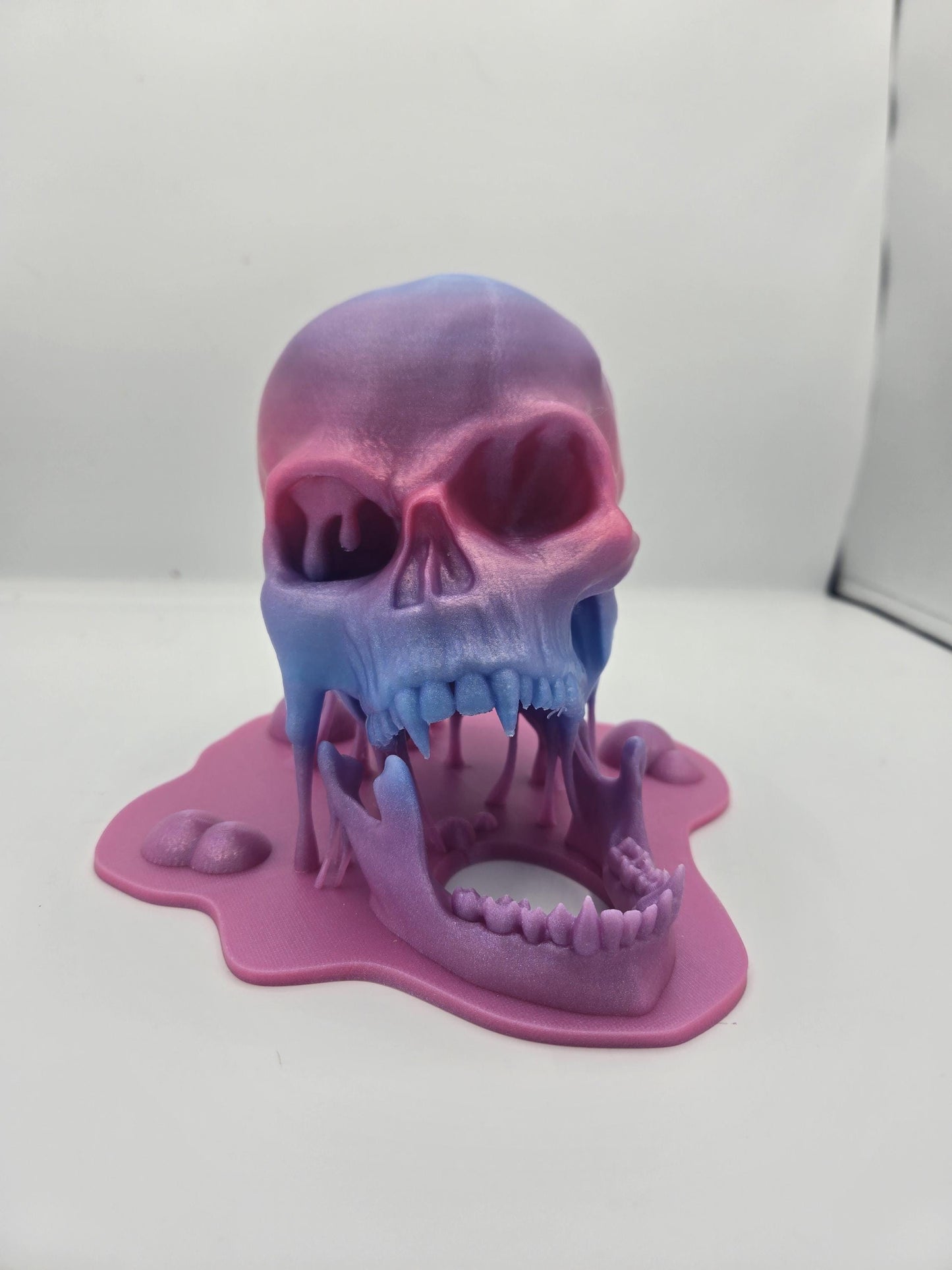 Vampire Skull "Oozing" Dice Tower 3D Print