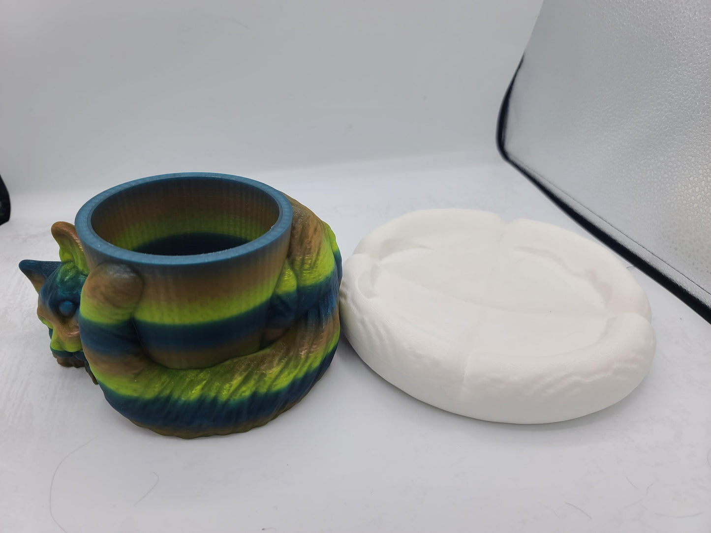 Cute Cozy Sleeping Cat Indoor Planter on a Drainage "Pillow" 3D Print