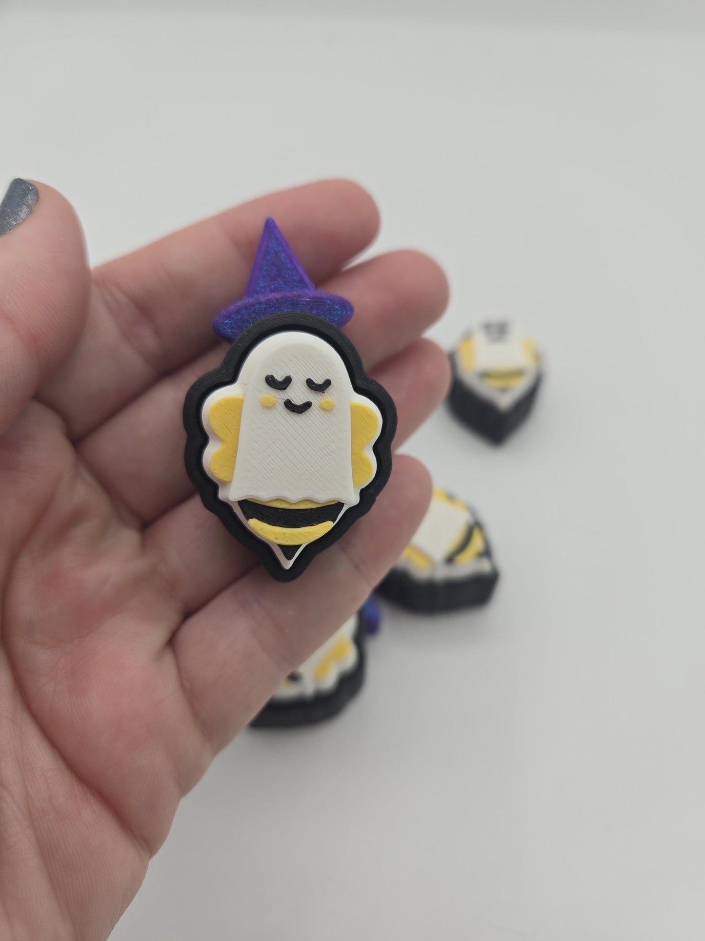 Boo Bees (Ghost Bees) Halloween Mechanical Key Fidget Clickers | 3D Print